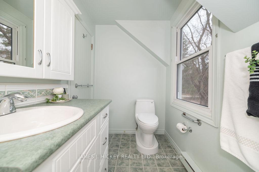 Photo 39 of 62 Parkdale Avenue, Deep River, Deep River — HOMEH