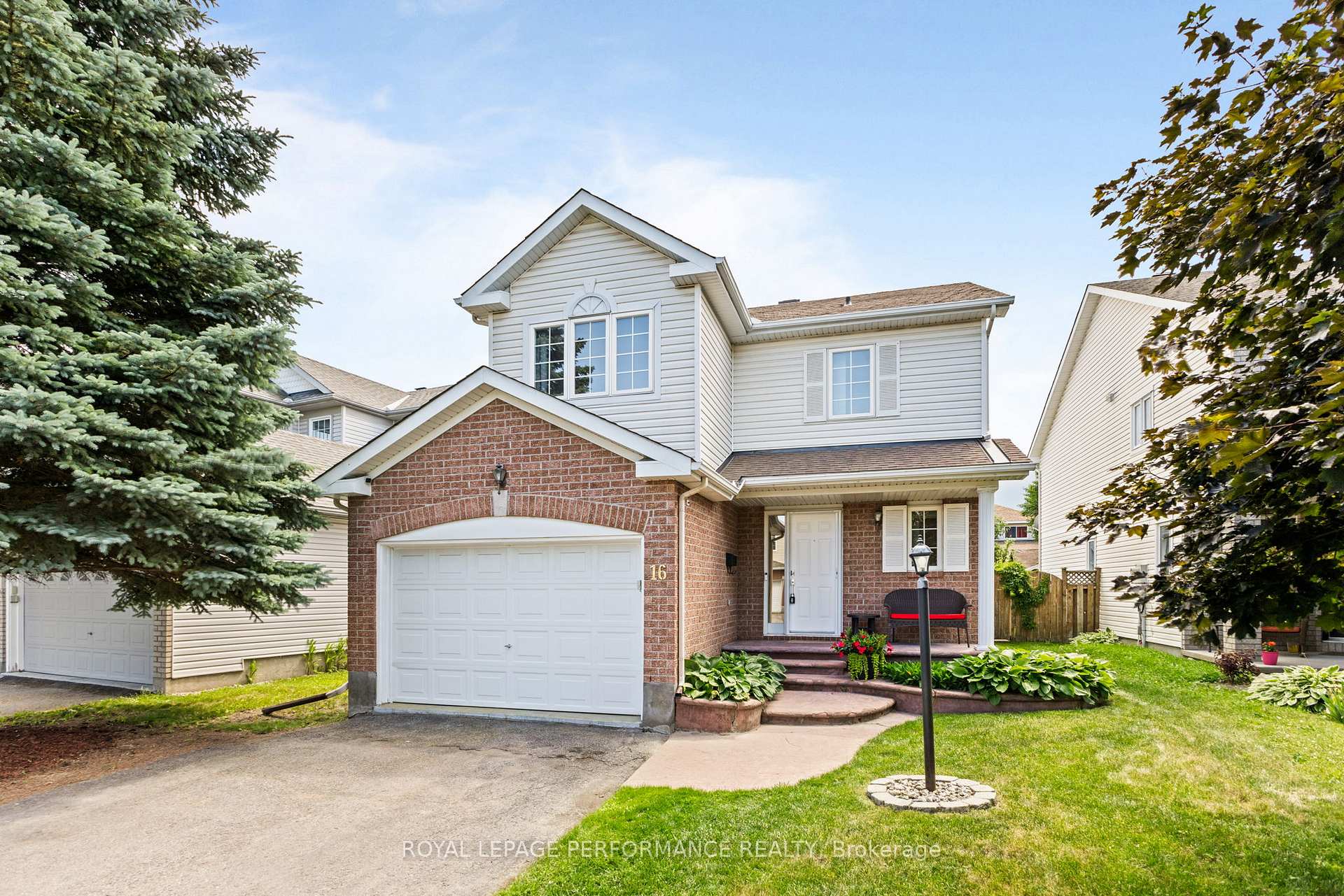 Photo 2 of 16 Sutcliffe Terrace, Ottawa, Barrhaven - Longfields — HOMEH