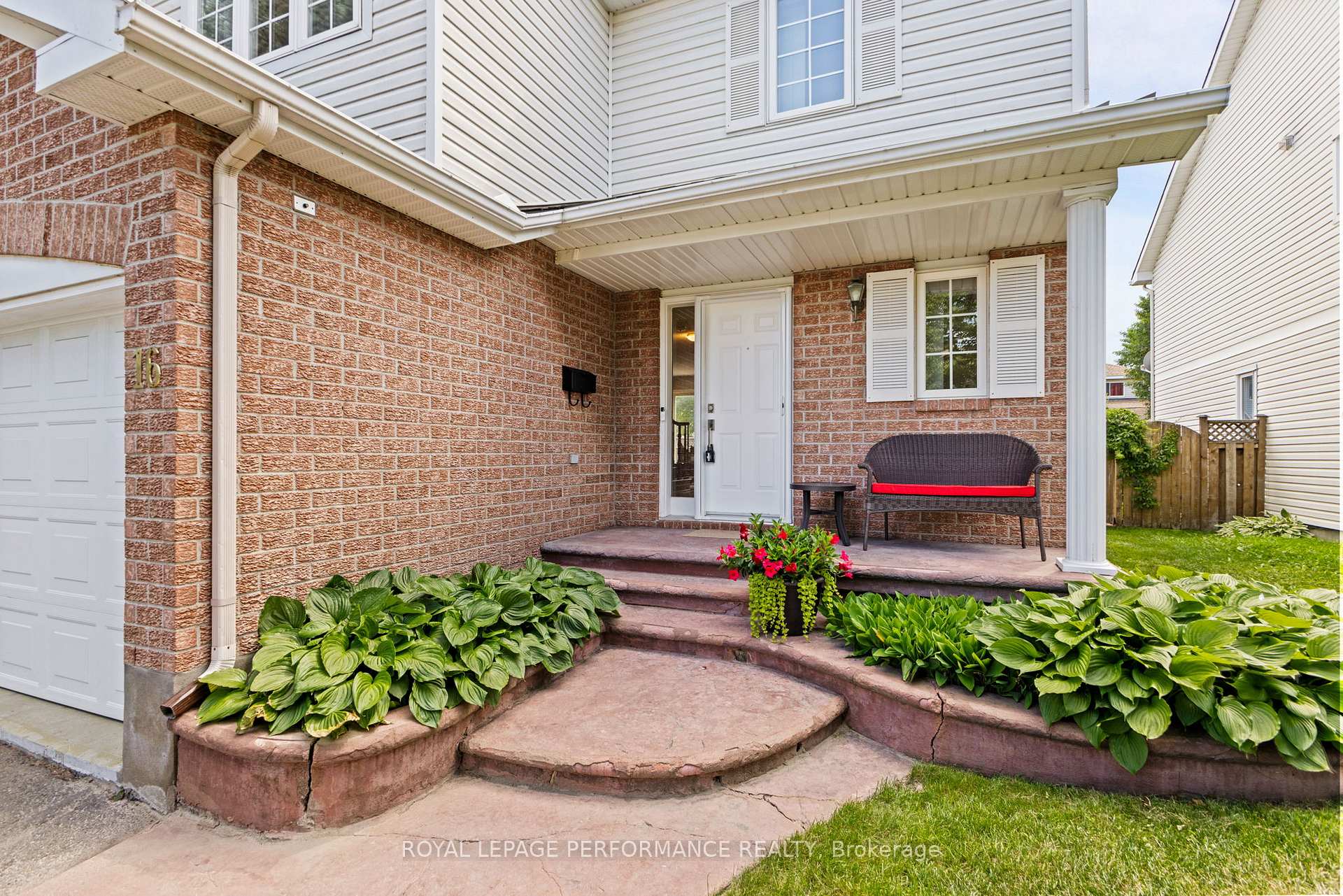 Photo 4 of 16 Sutcliffe Terrace, Ottawa, Barrhaven - Longfields — HOMEH