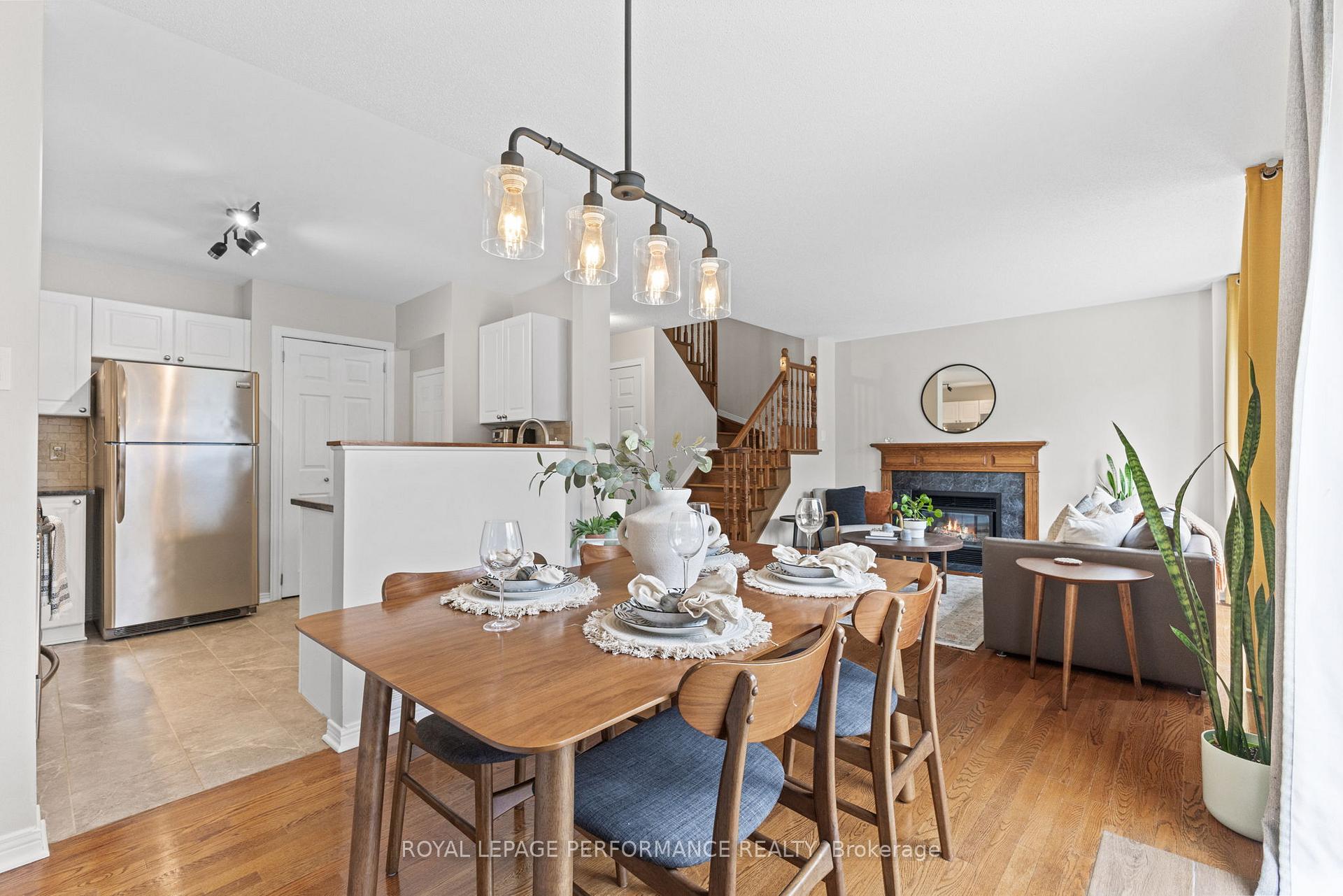 Photo 12 of 16 Sutcliffe Terrace, Ottawa, Barrhaven - Longfields — HOMEH