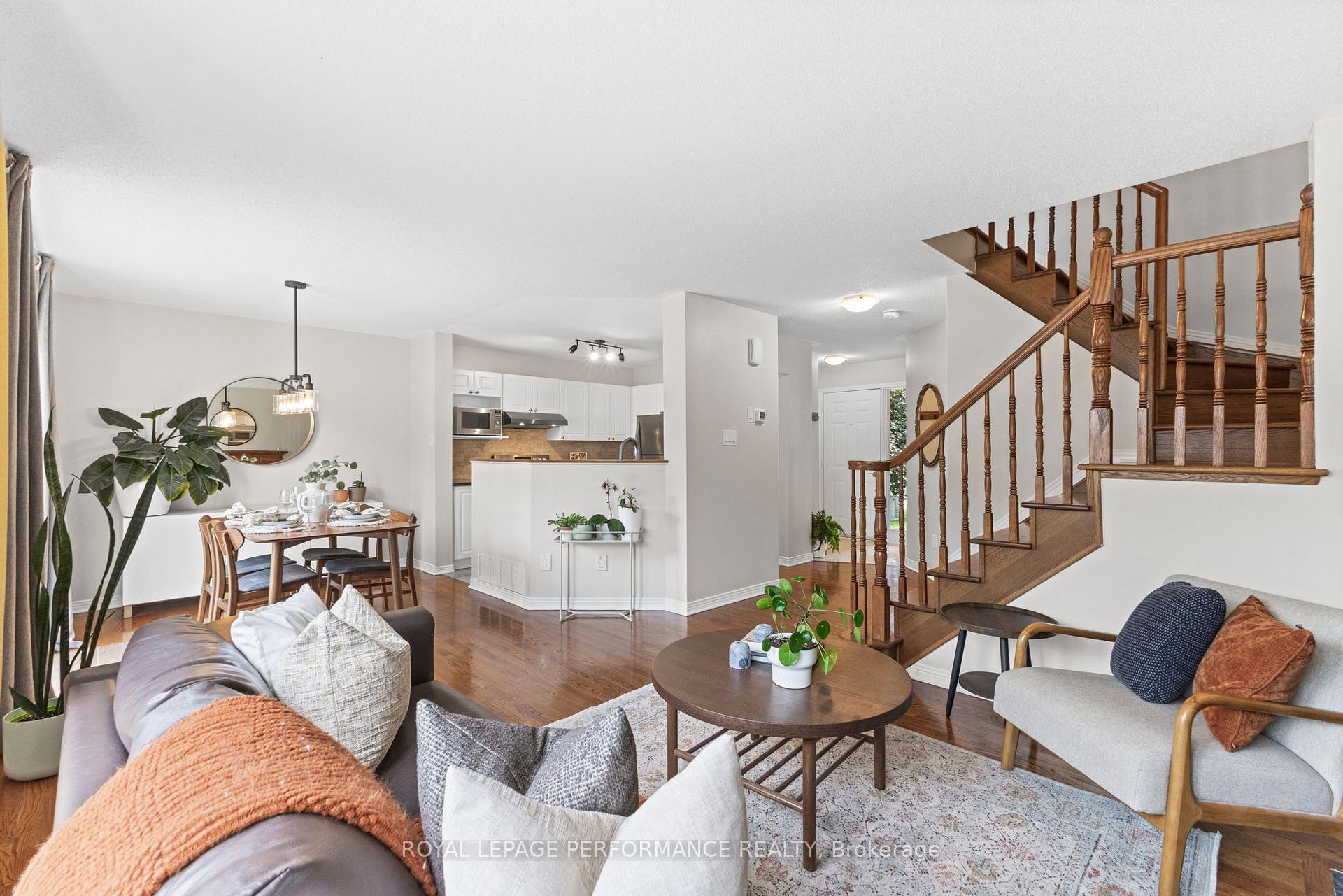 Photo 18 of 16 Sutcliffe Terrace, Ottawa, Barrhaven - Longfields — HOMEH