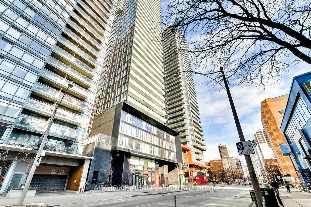 Front of Unit 1702, 28 Wellesley Street E