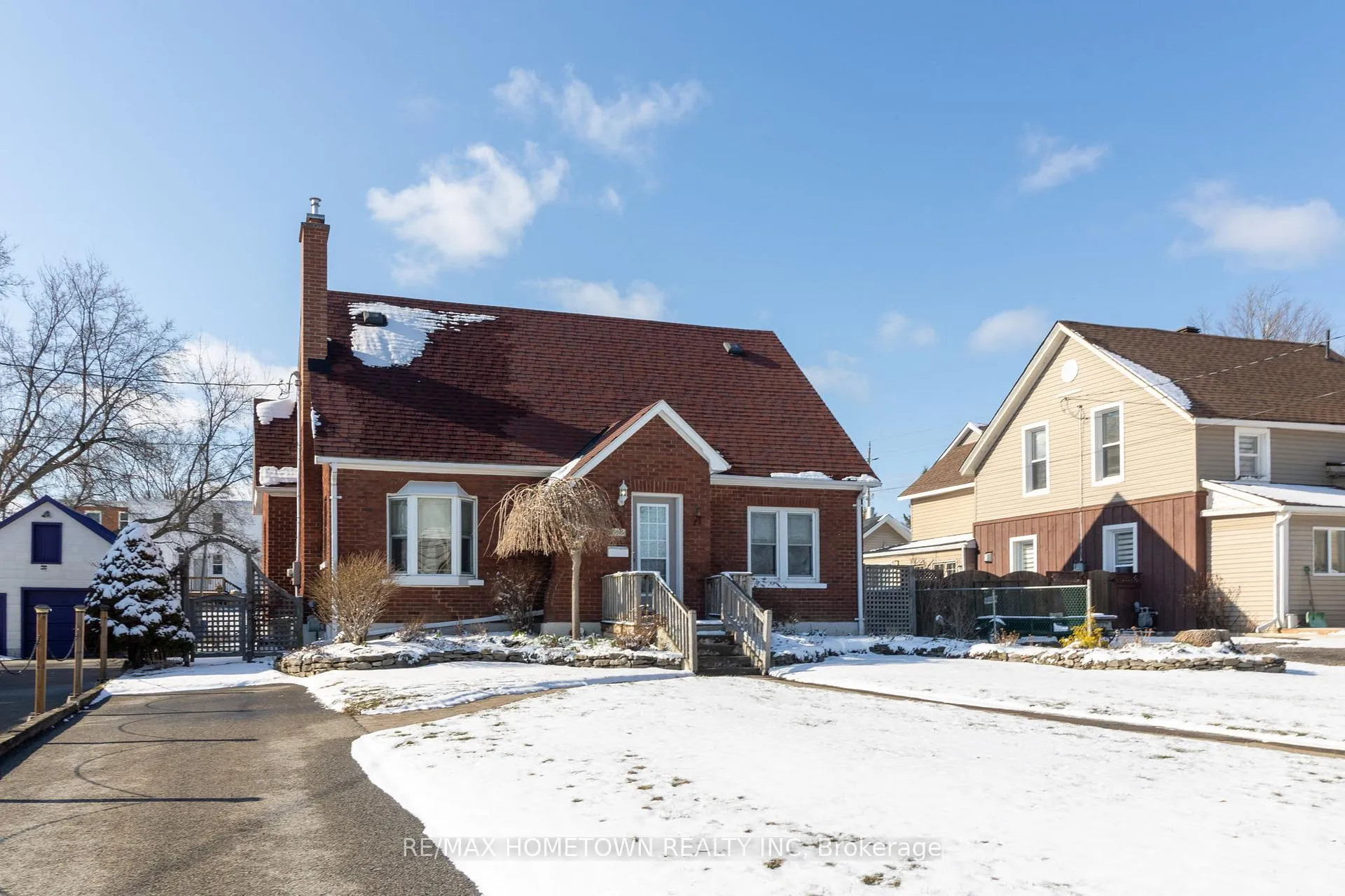 Photo 3 of 722 Dibble Street W, Prescott — HOMEH