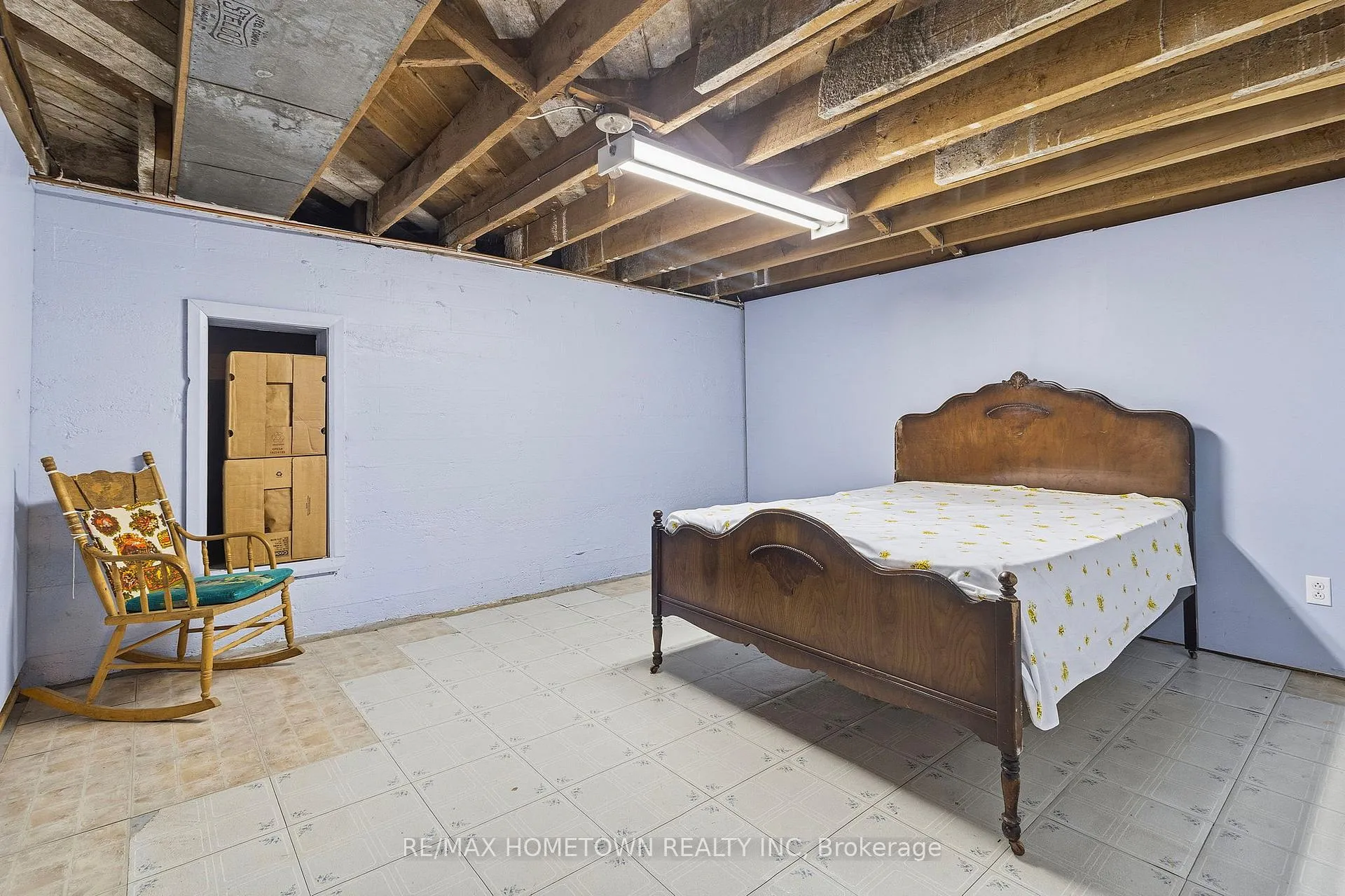 Photo 32 of 722 Dibble Street W, Prescott — HOMEH