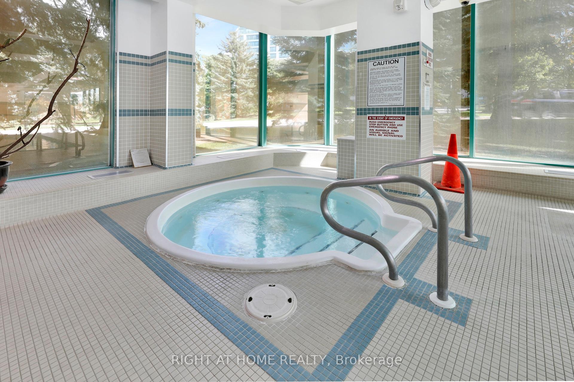 Photo 23 of Unit 1216, 7805 Bayview Avenue, Markham, Aileen-Willowbrook — HOMEH