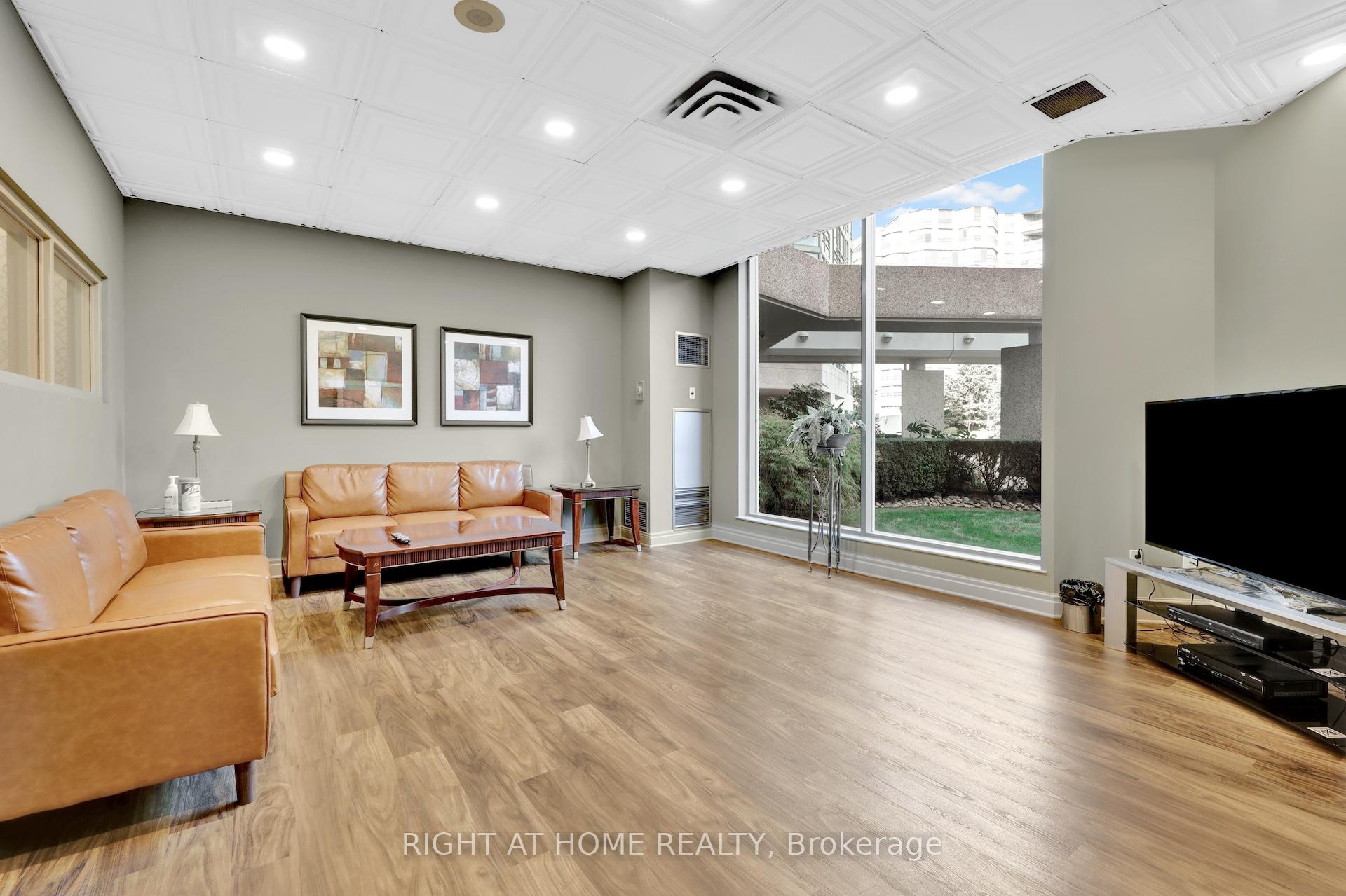 Photo 28 of Unit 1216, 7805 Bayview Avenue, Markham, Aileen-Willowbrook — HOMEH