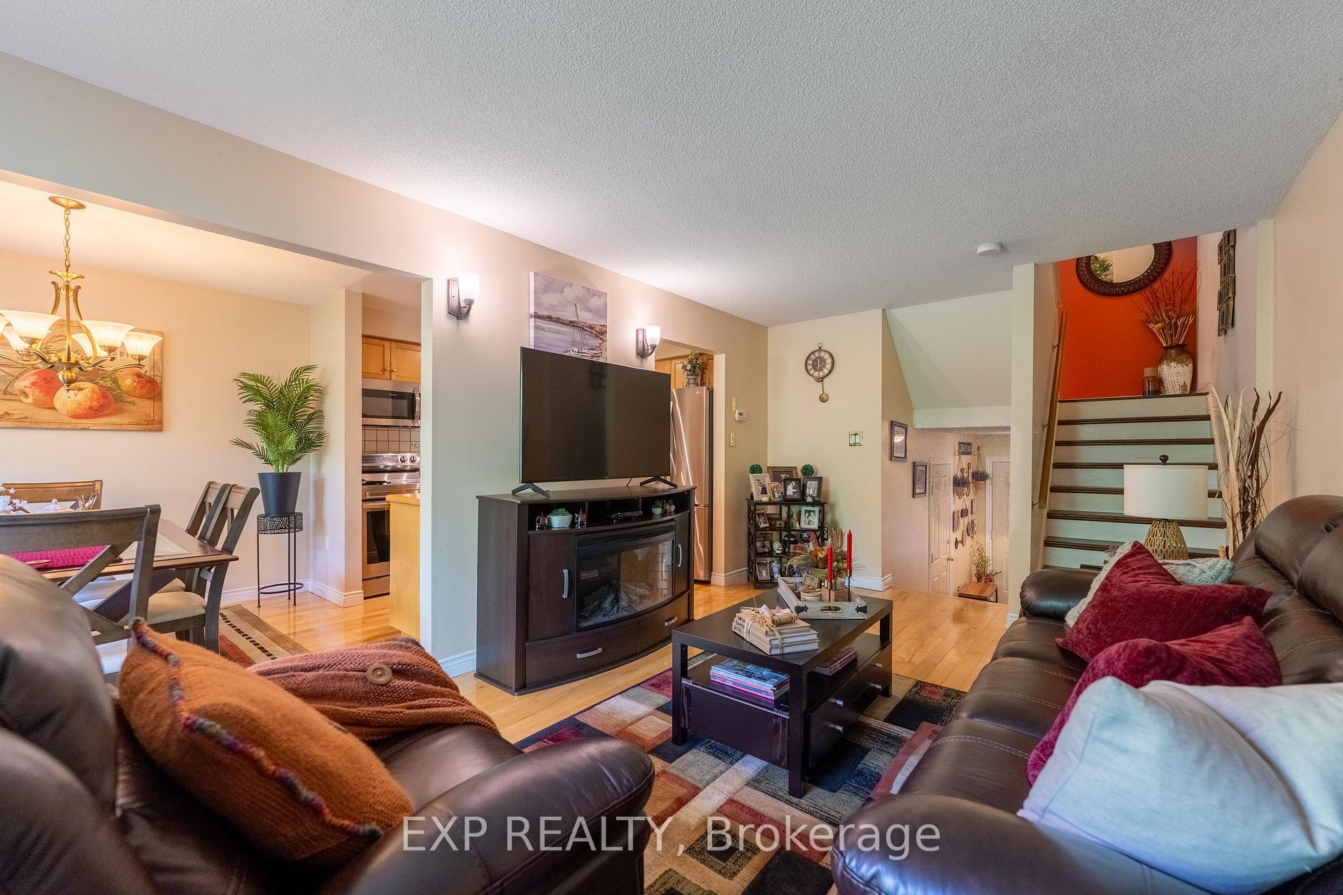 Photo 9 of Unit 28, 44 Frances Avenue, Hamilton, Lakeshore — HOMEH