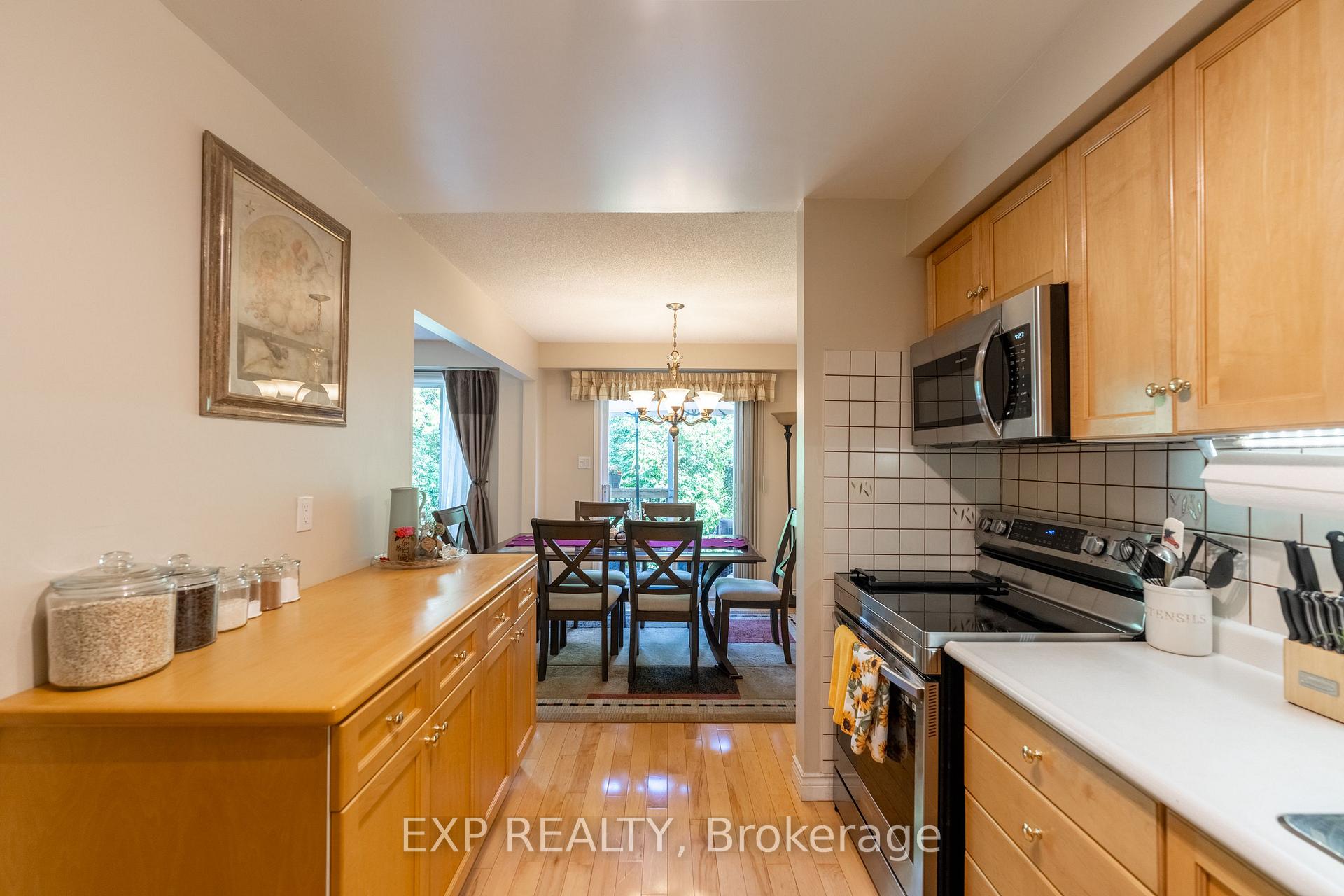 Photo 17 of Unit 28, 44 Frances Avenue, Hamilton, Lakeshore — HOMEH