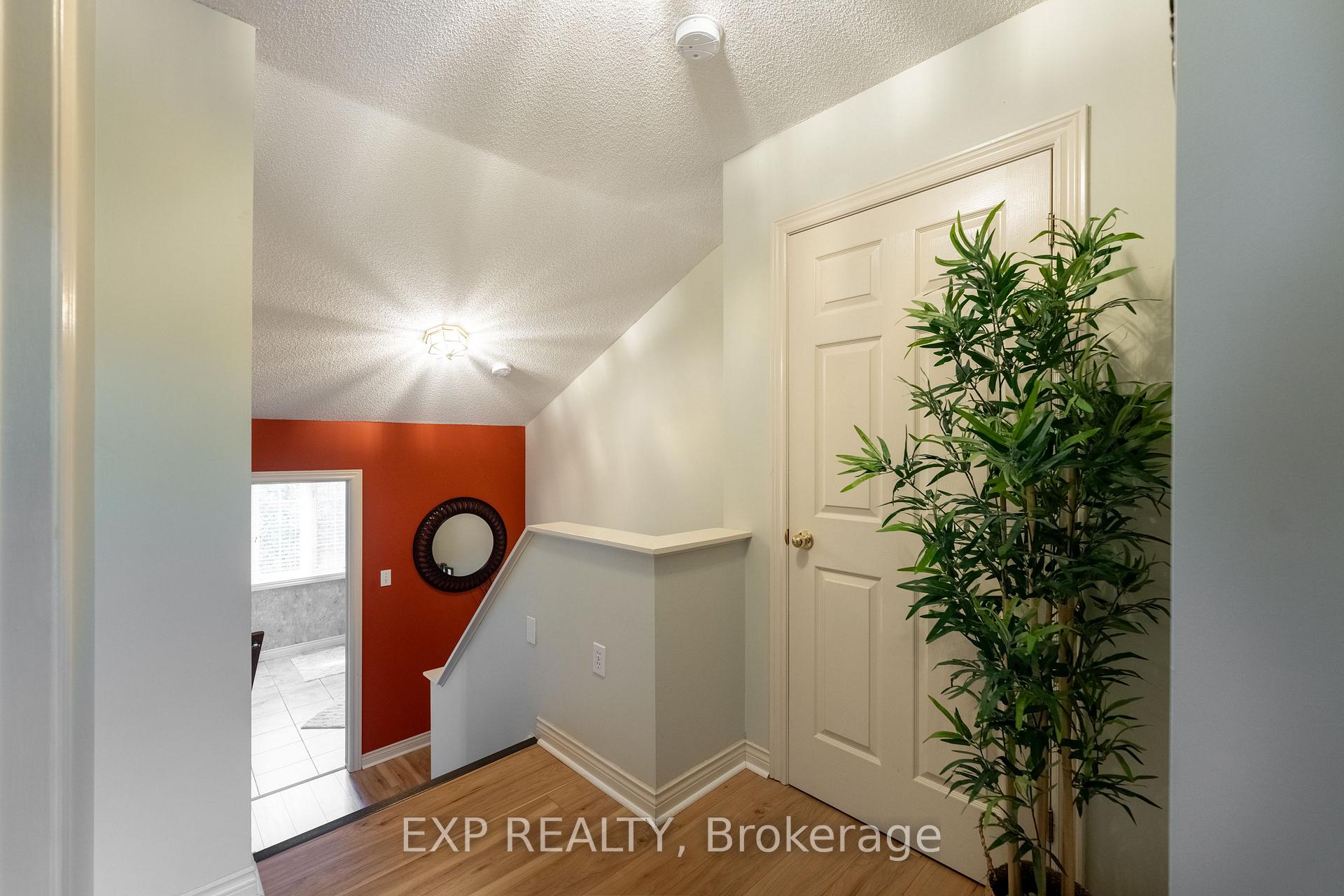 Photo 19 of Unit 28, 44 Frances Avenue, Hamilton, Lakeshore — HOMEH