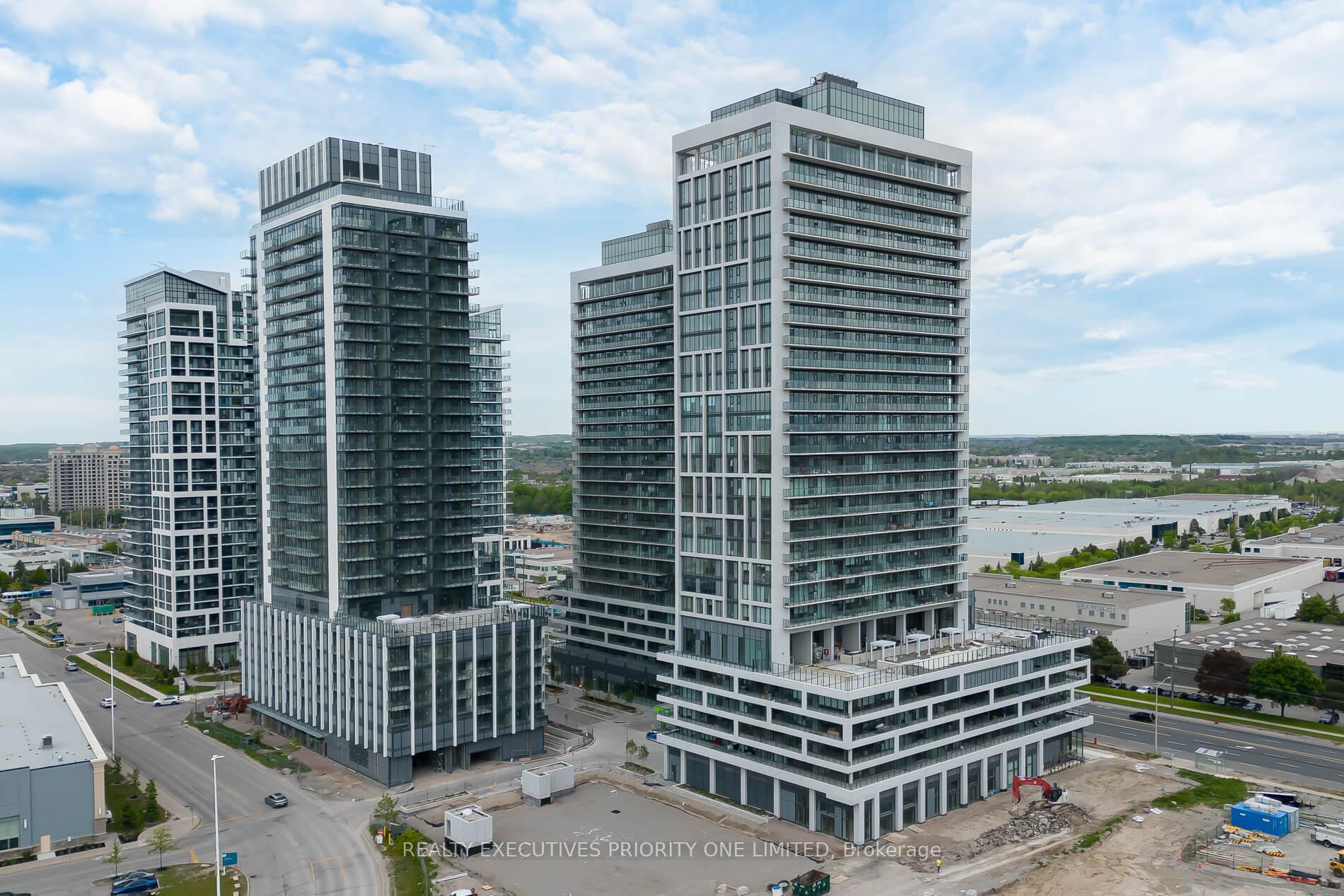 Photo 1 of Unit 2018, 8960 Jane Street, Vaughan, Concord — HOMEH