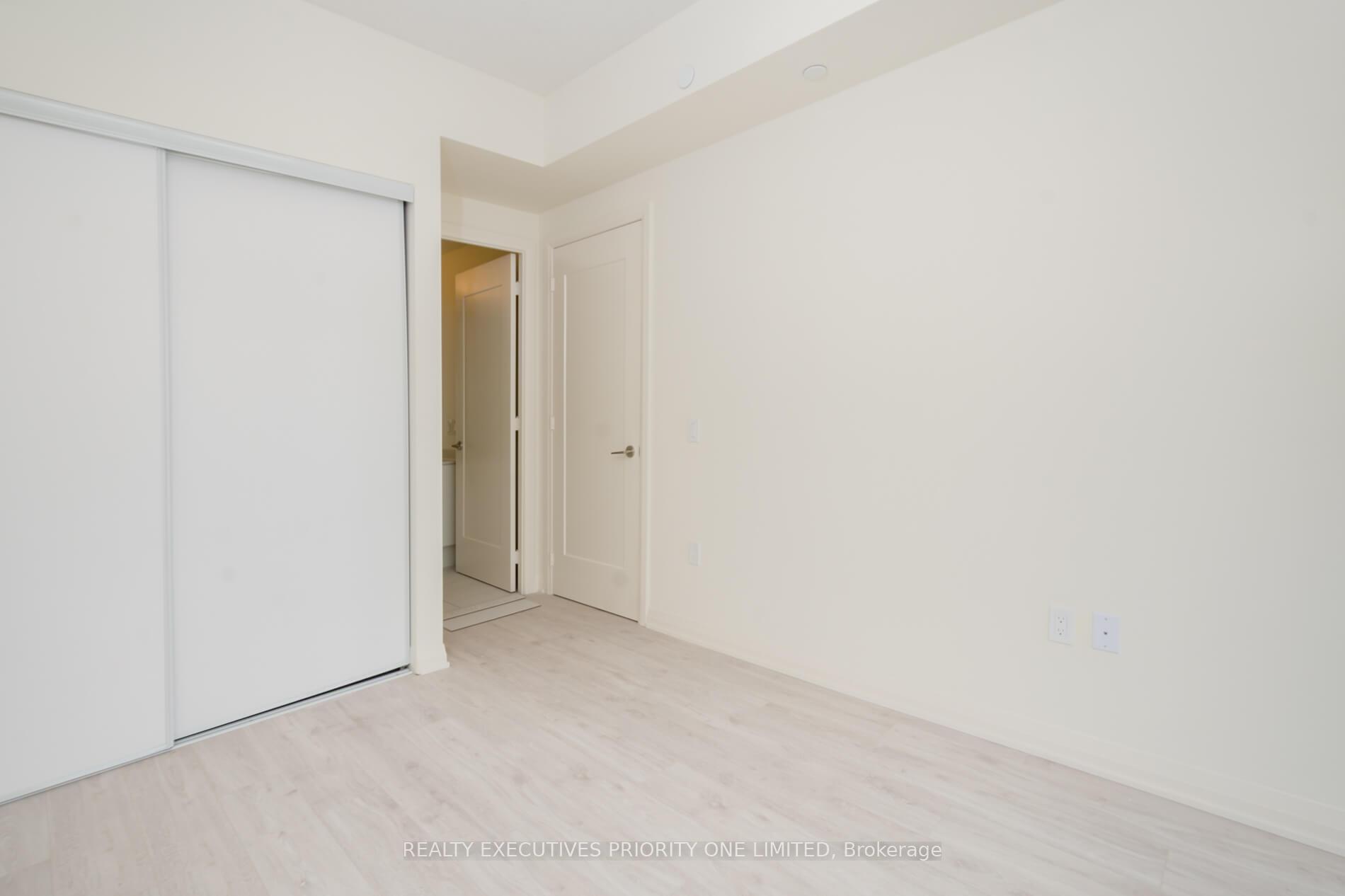 Photo 15 of Unit 2018, 8960 Jane Street, Vaughan, Concord — HOMEH