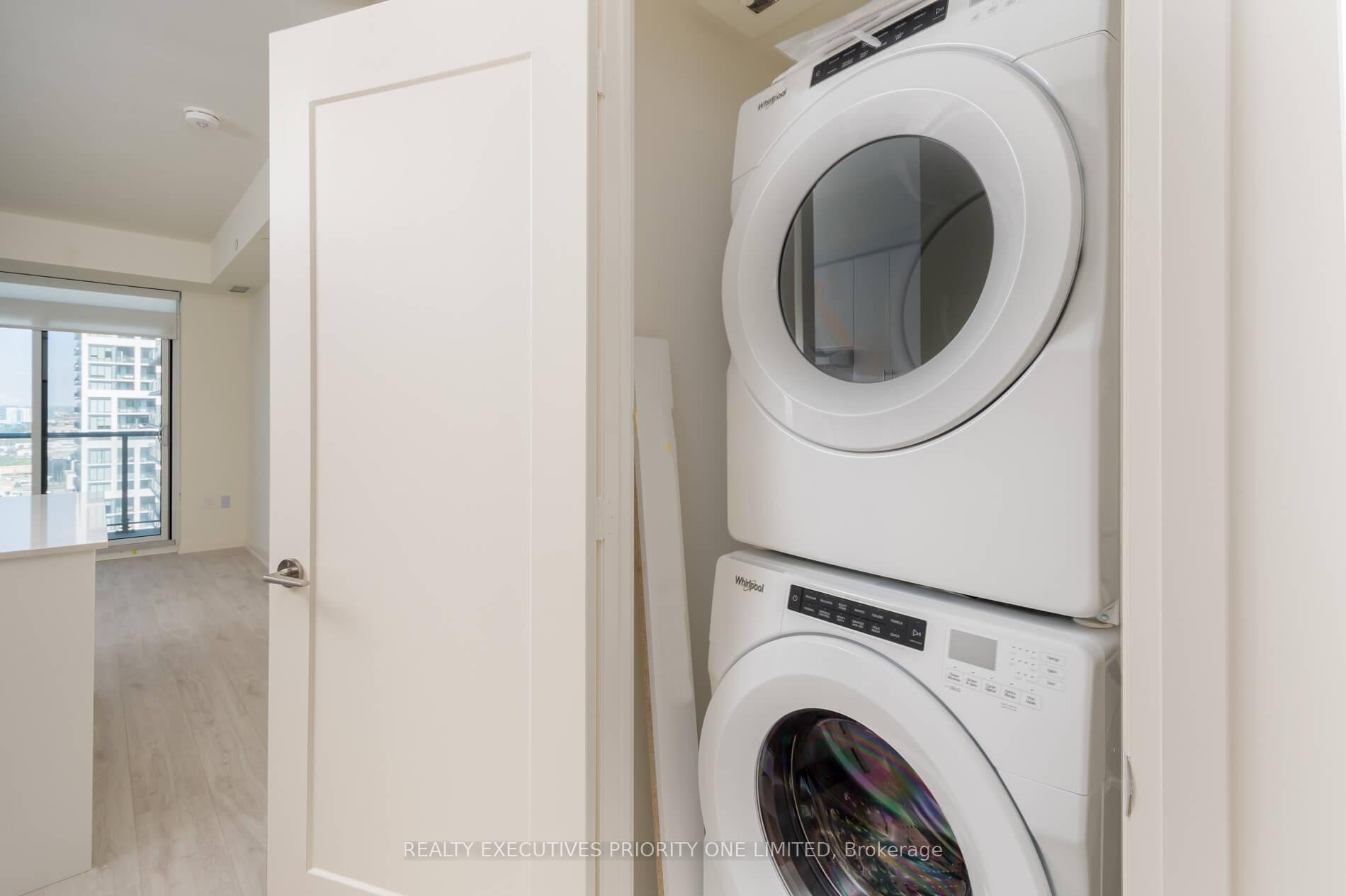 Photo 19 of Unit 2018, 8960 Jane Street, Vaughan, Concord — HOMEH