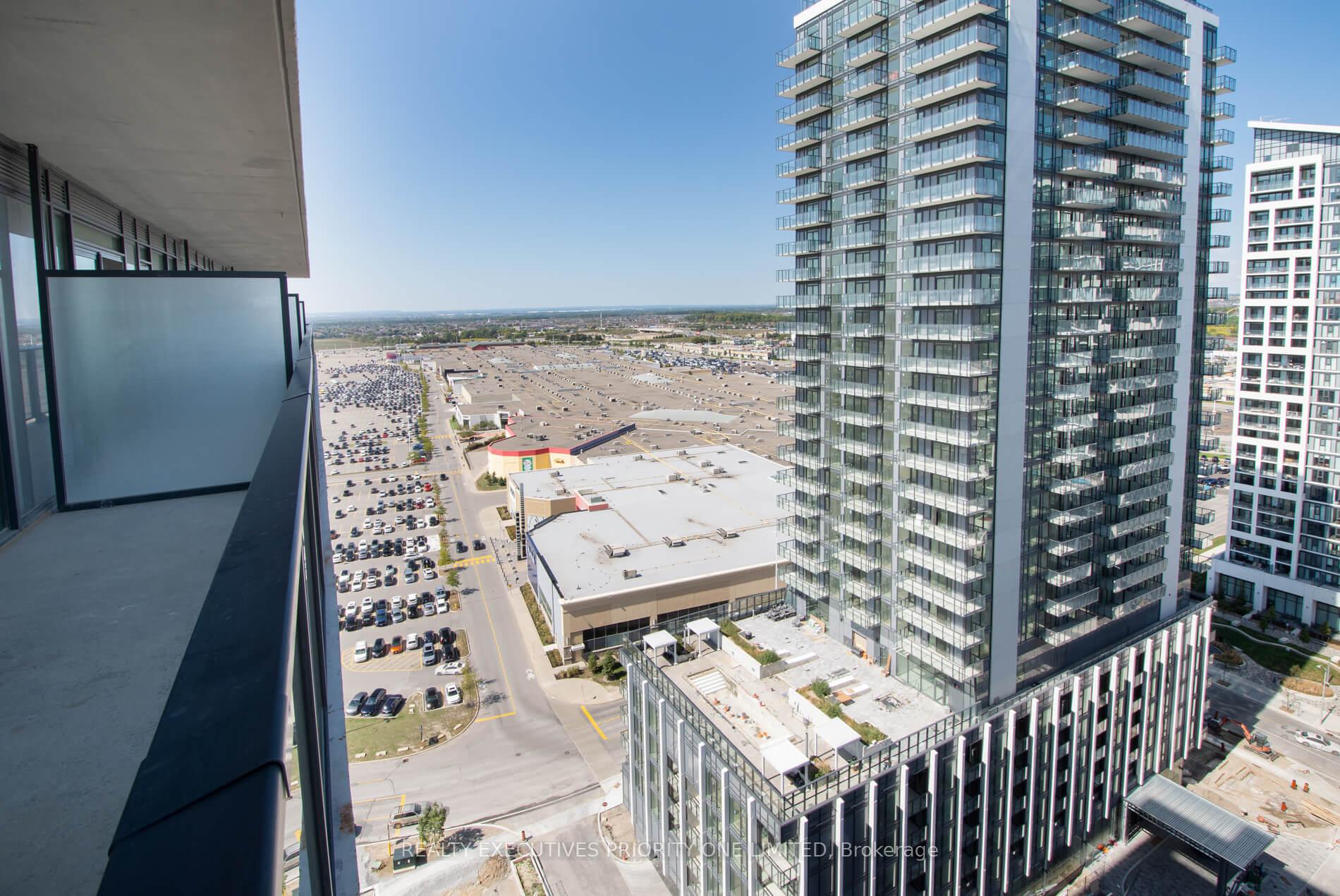 Photo 24 of Unit 2018, 8960 Jane Street, Vaughan, Concord — HOMEH