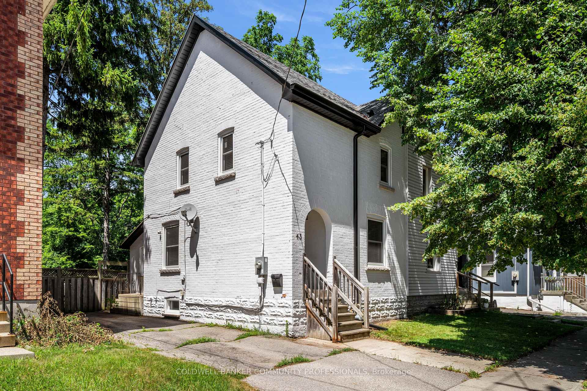 Photo 6 of 43 Walnut Street, Brant, Brantford Twp — HOMEH