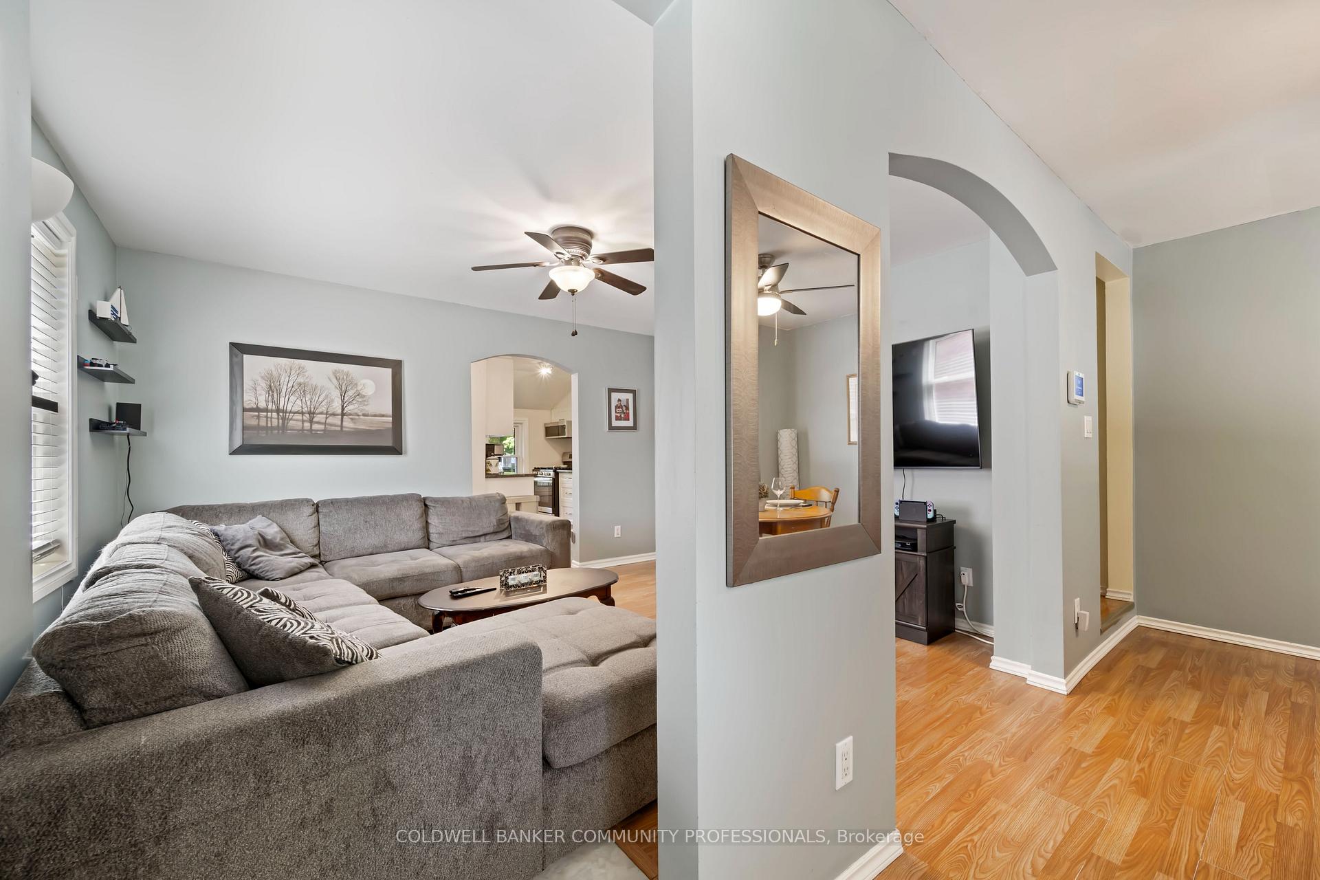 Photo 11 of 43 Walnut Street, Brant, Brantford Twp — HOMEH
