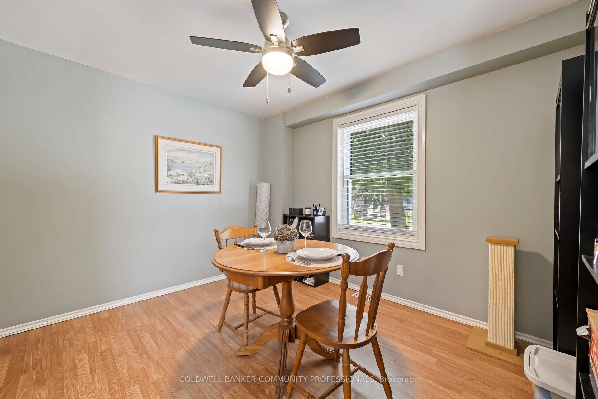 Photo 14 of 43 Walnut Street, Brant, Brantford Twp — HOMEH