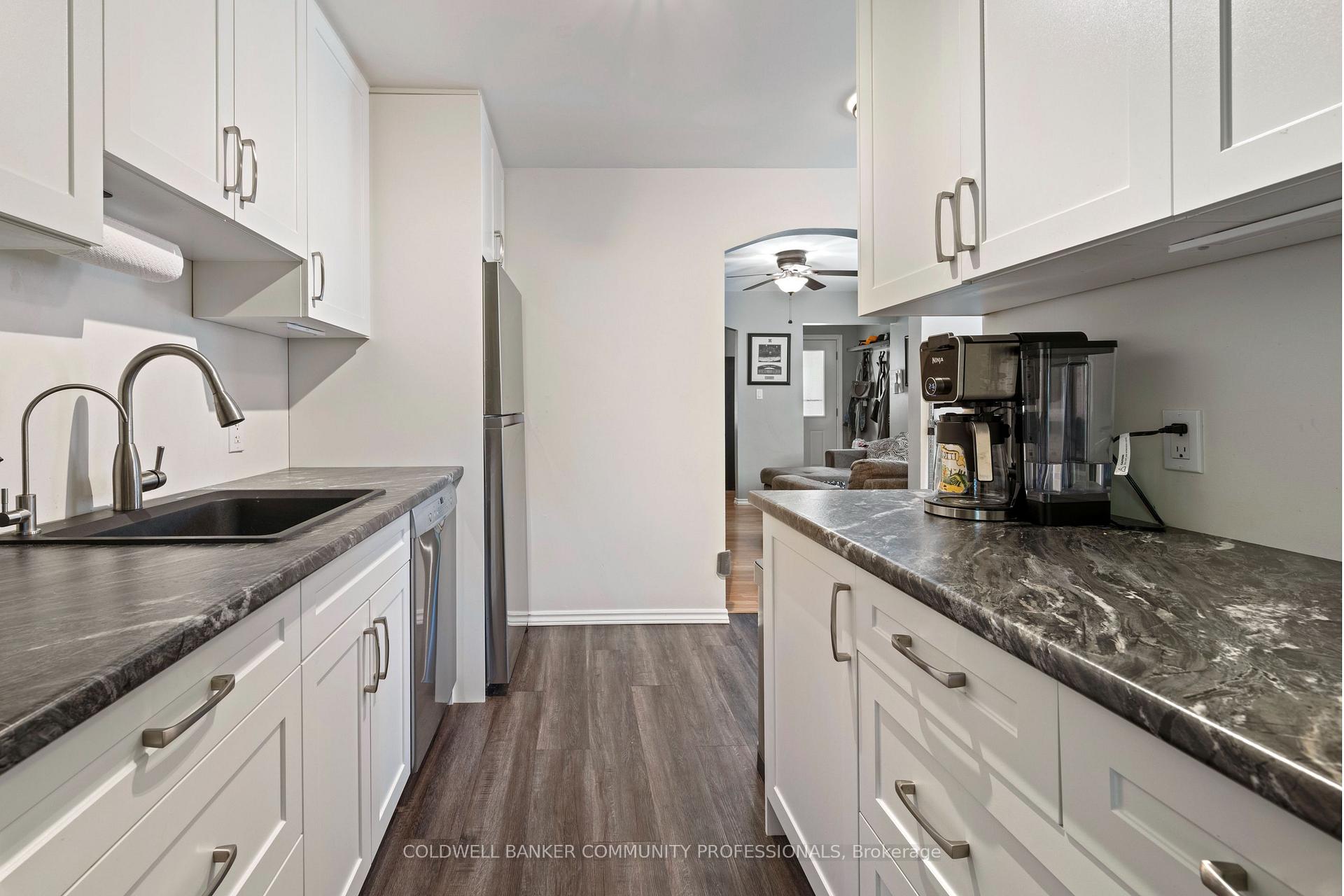 Photo 24 of 43 Walnut Street, Brant, Brantford Twp — HOMEH