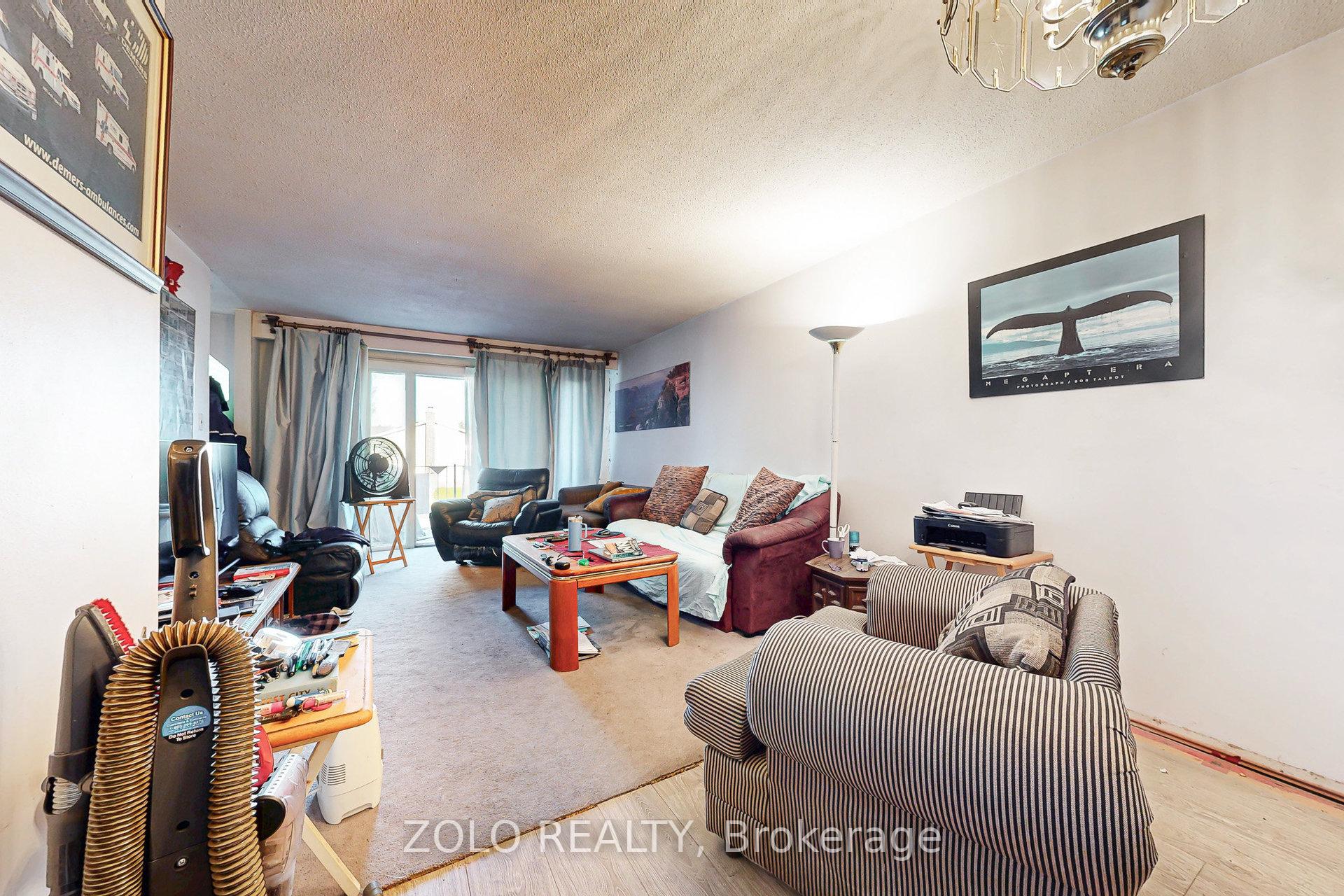 Photo 18 of 90 Ivybridge Drive, Brampton, Madoc — HOMEH