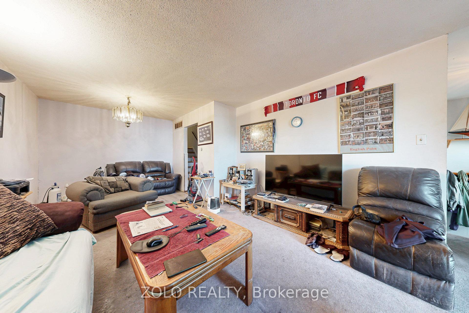 Photo 20 of 90 Ivybridge Drive, Brampton, Madoc — HOMEH