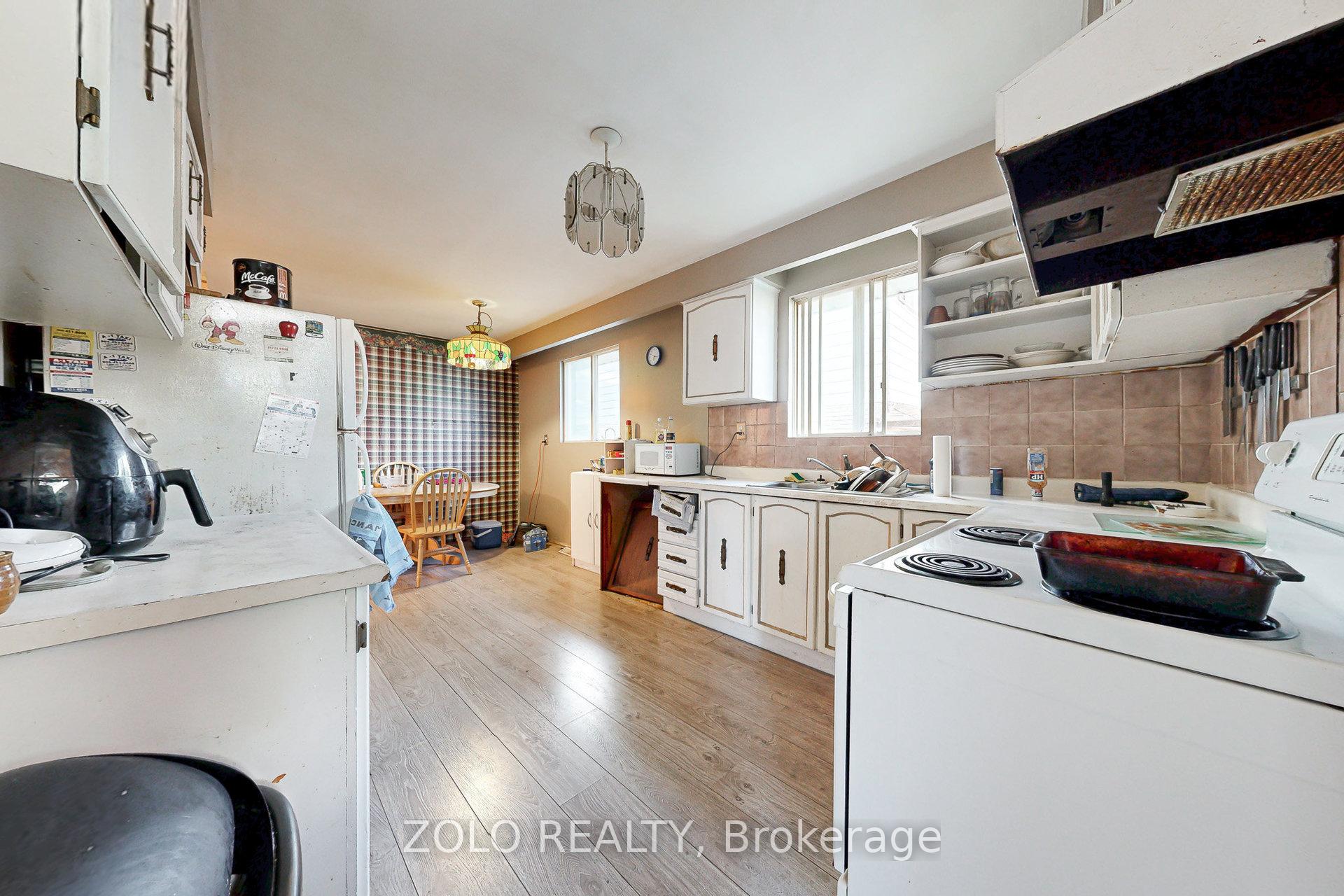 Photo 22 of 90 Ivybridge Drive, Brampton, Madoc — HOMEH