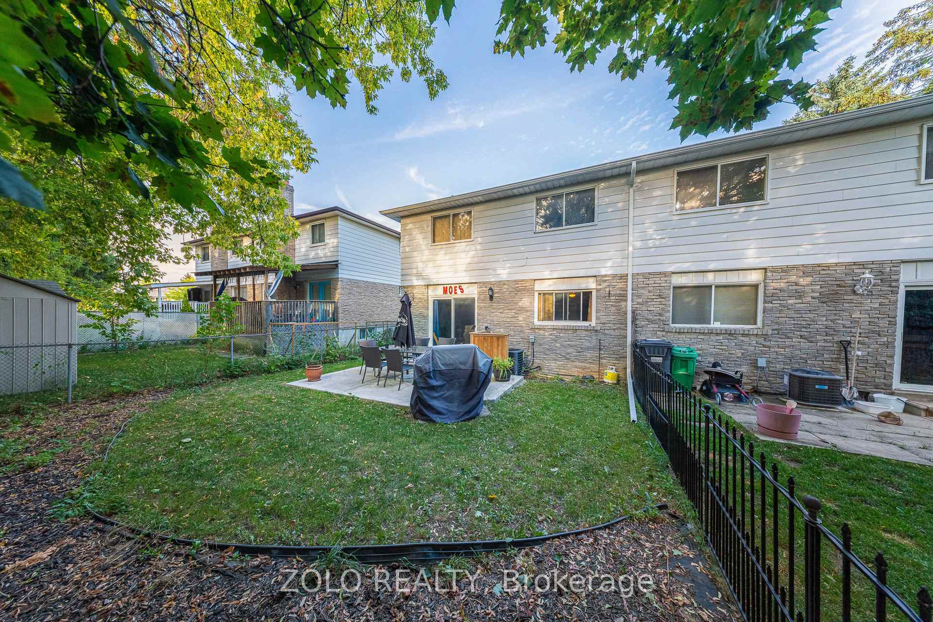 Photo 26 of 90 Ivybridge Drive, Brampton, Madoc — HOMEH