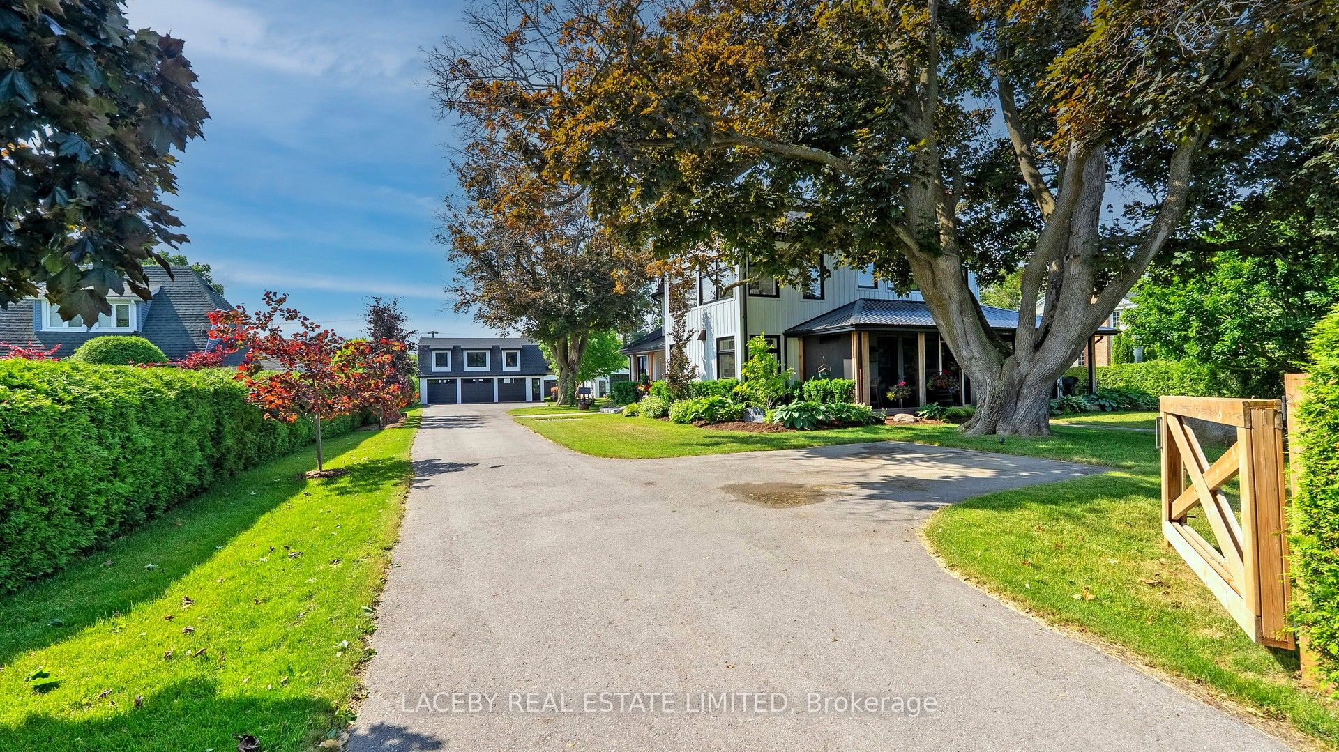 Photo 11 of 343 Hedge Road, Georgina, Sutton & Jackson's Point — HOMEH