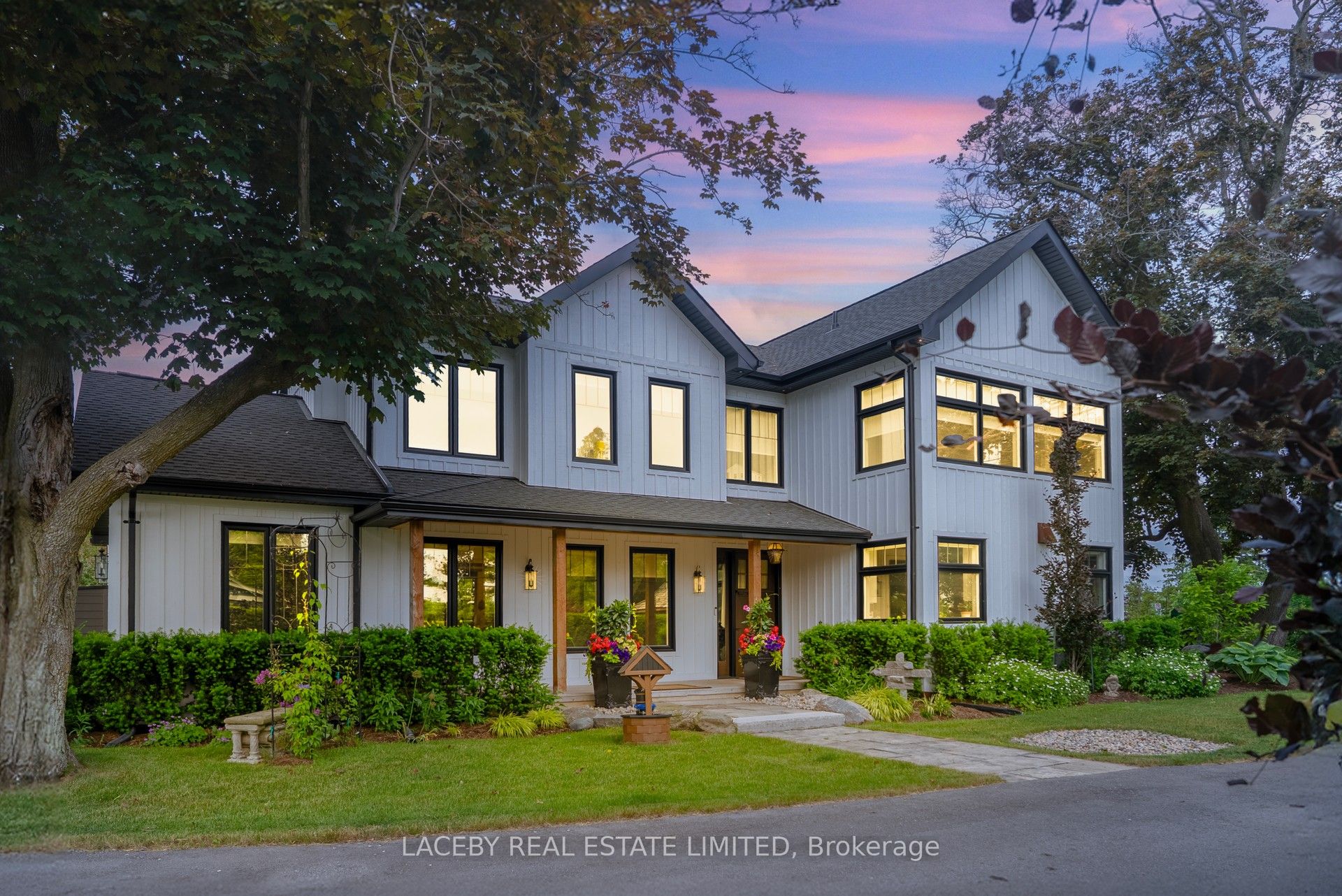 Photo 2 of 343 Hedge Road, Georgina, Sutton & Jackson's Point — HOMEH