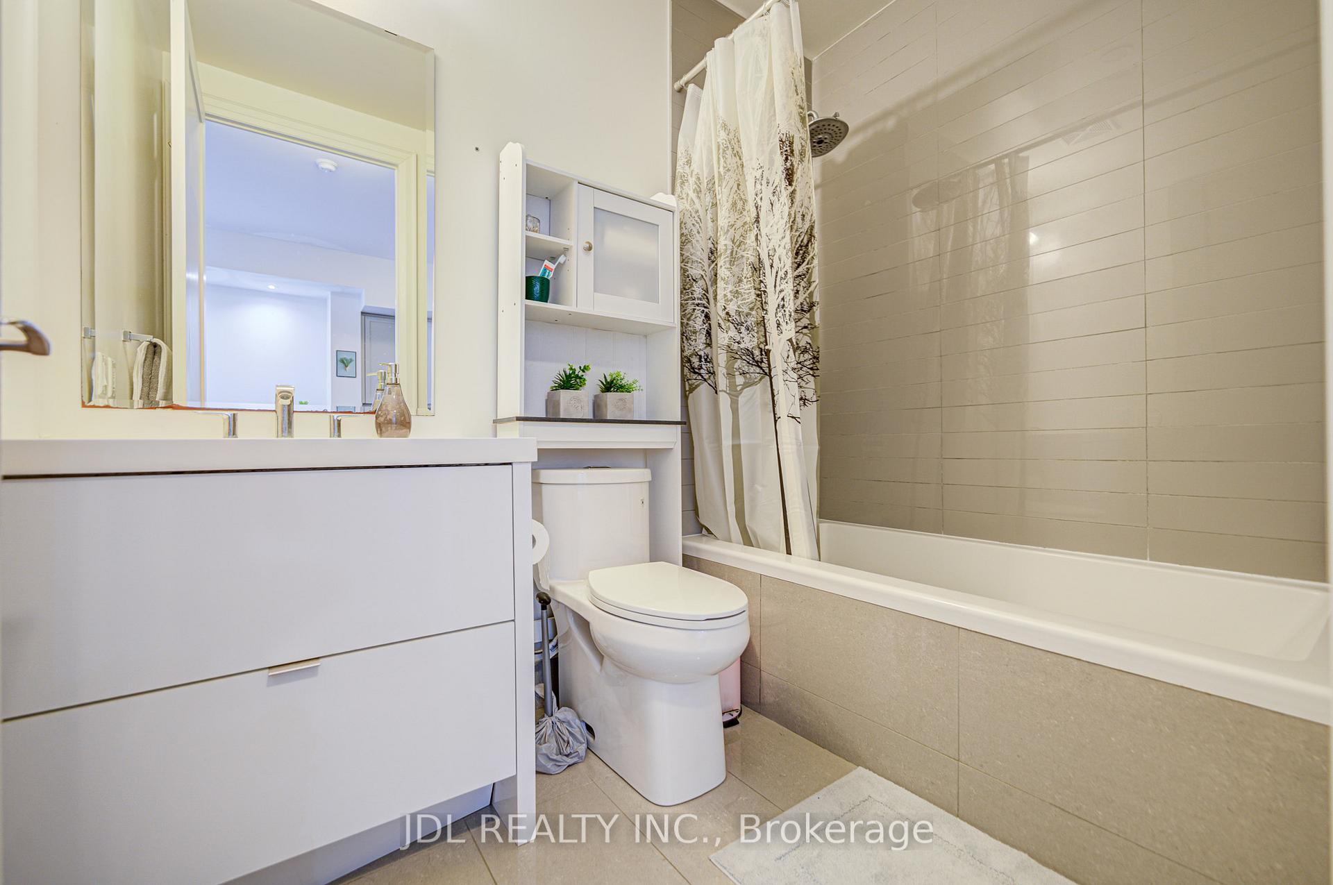 Photo 27 of Unit 202, 20 Fred Varley Drive, Markham, Unionville — HOMEH
