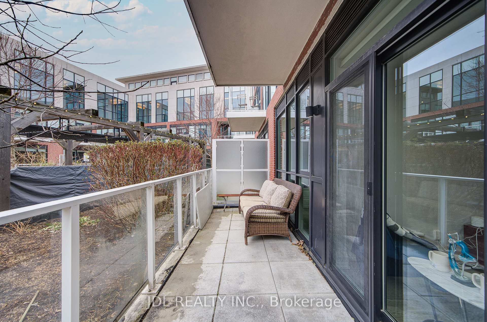 Photo 34 of Unit 202, 20 Fred Varley Drive, Markham, Unionville — HOMEH