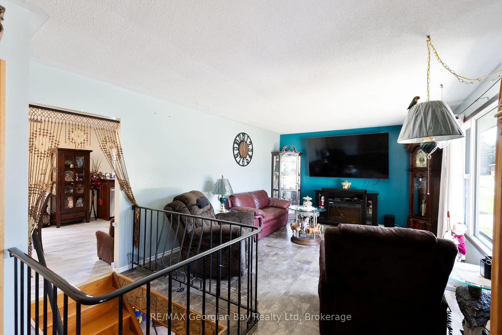 Photo 4 of 739 Simcoe Avenue, Tay, Port McNicoll — HOMEH