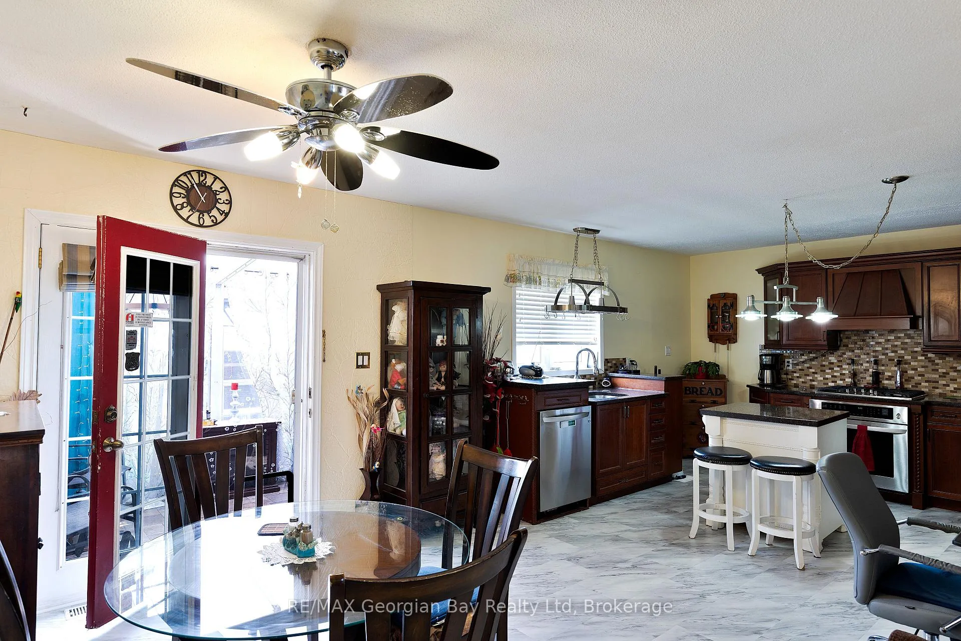 Photo 9 of 739 Simcoe Avenue, Tay, Port McNicoll — HOMEH