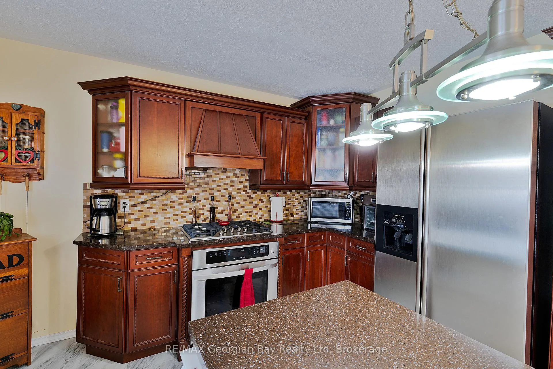 Photo 12 of 739 Simcoe Avenue, Tay, Port McNicoll — HOMEH