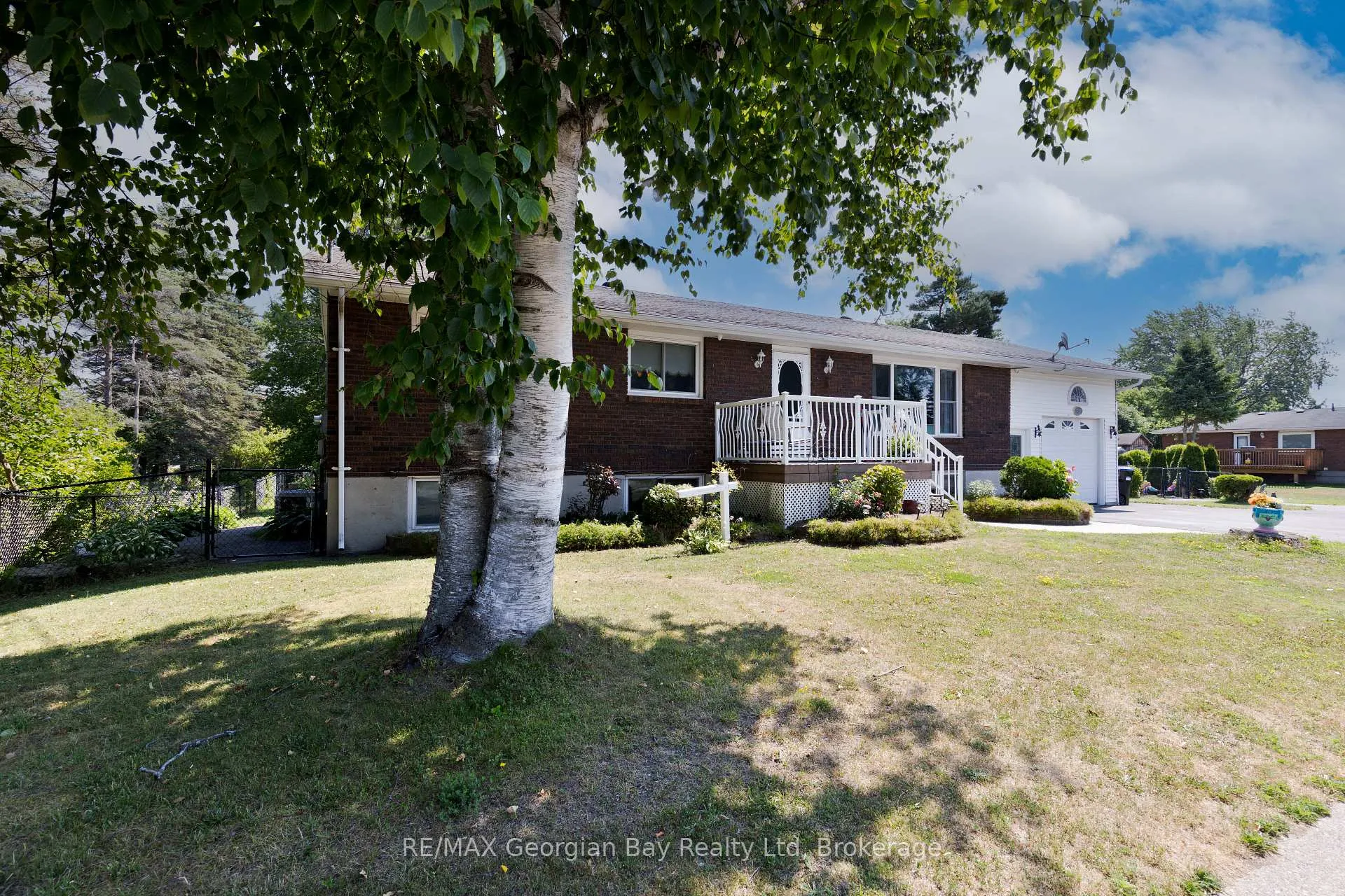 Photo 40 of 739 Simcoe Avenue, Tay, Port McNicoll — HOMEH