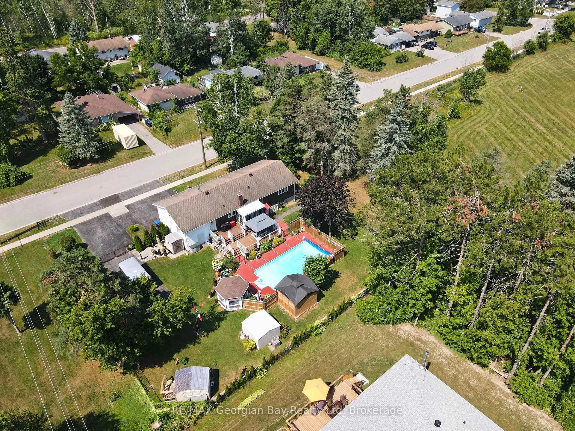 Photo 42 of 739 Simcoe Avenue, Tay, Port McNicoll — HOMEH
