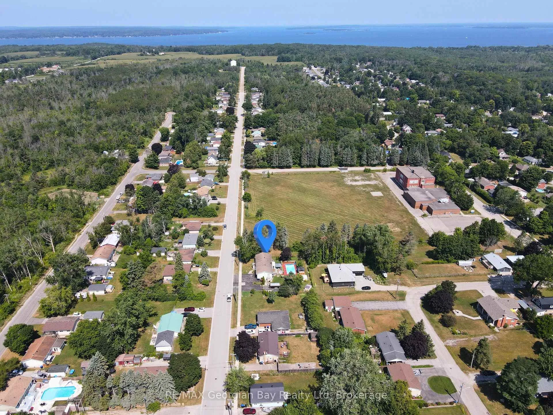Photo 46 of 739 Simcoe Avenue, Tay, Port McNicoll — HOMEH