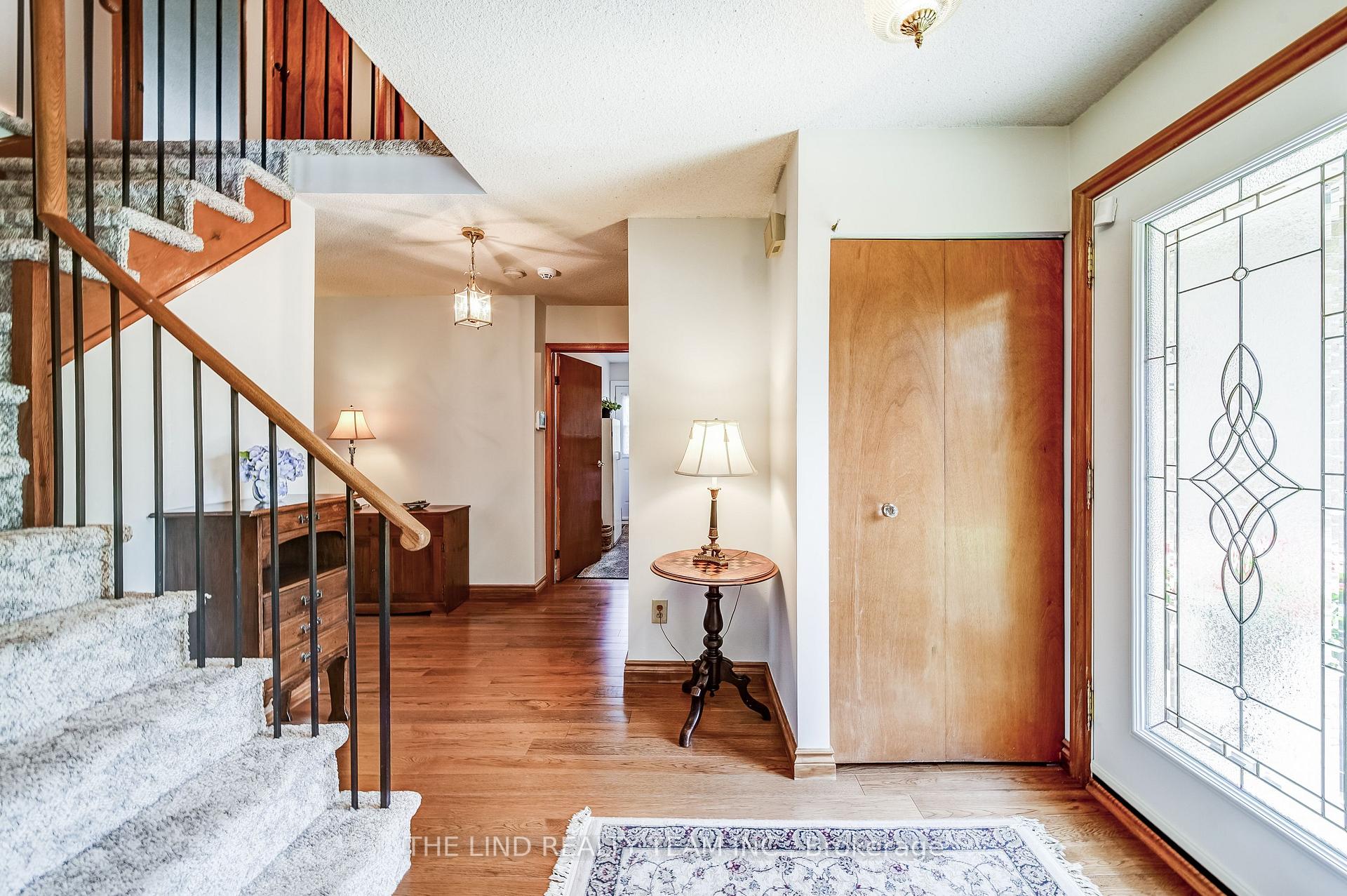 Photo 5 of 175 Walton Drive, Aurora, Aurora Village — HOMEH