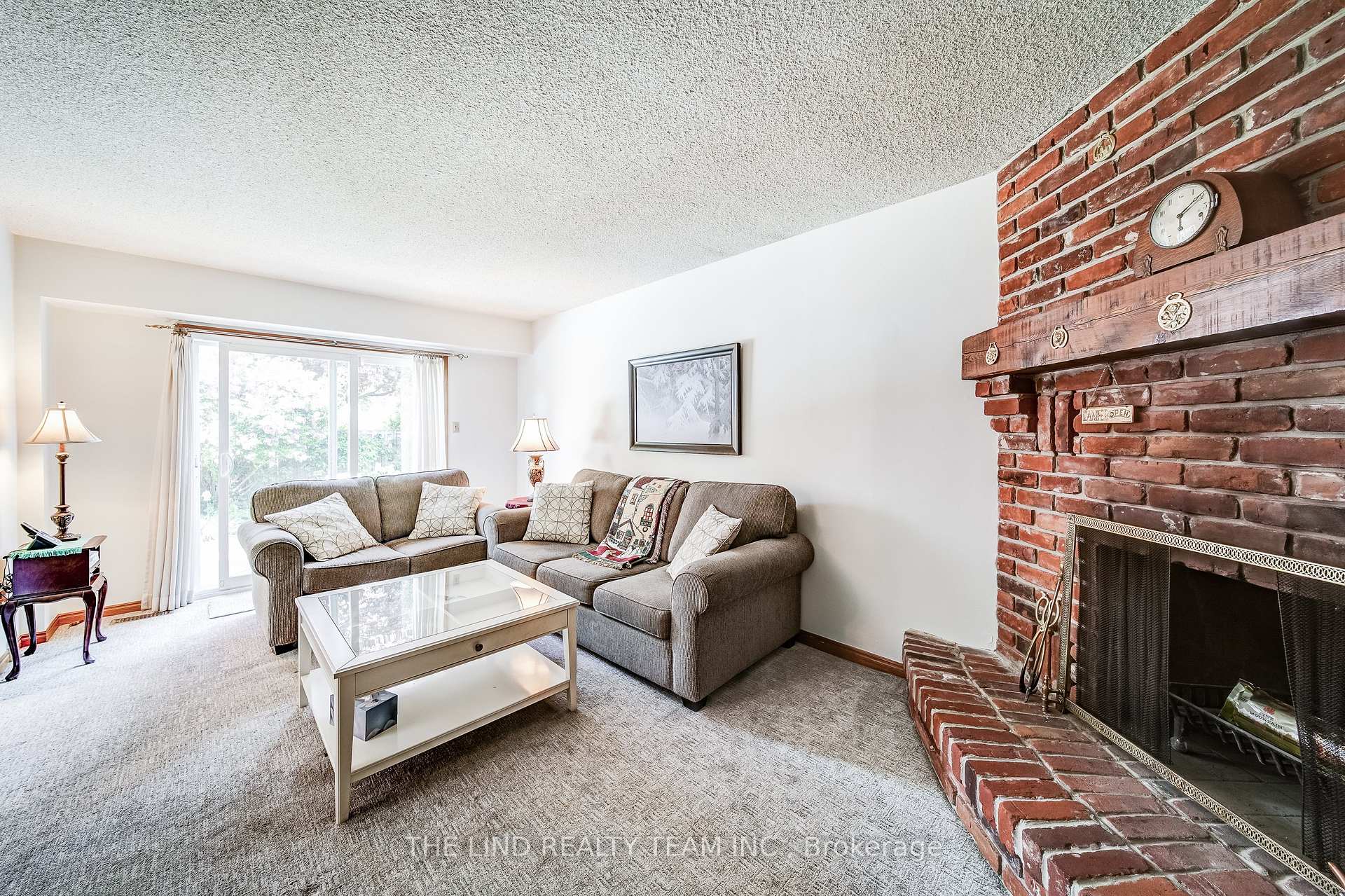 Photo 14 of 175 Walton Drive, Aurora, Aurora Village — HOMEH