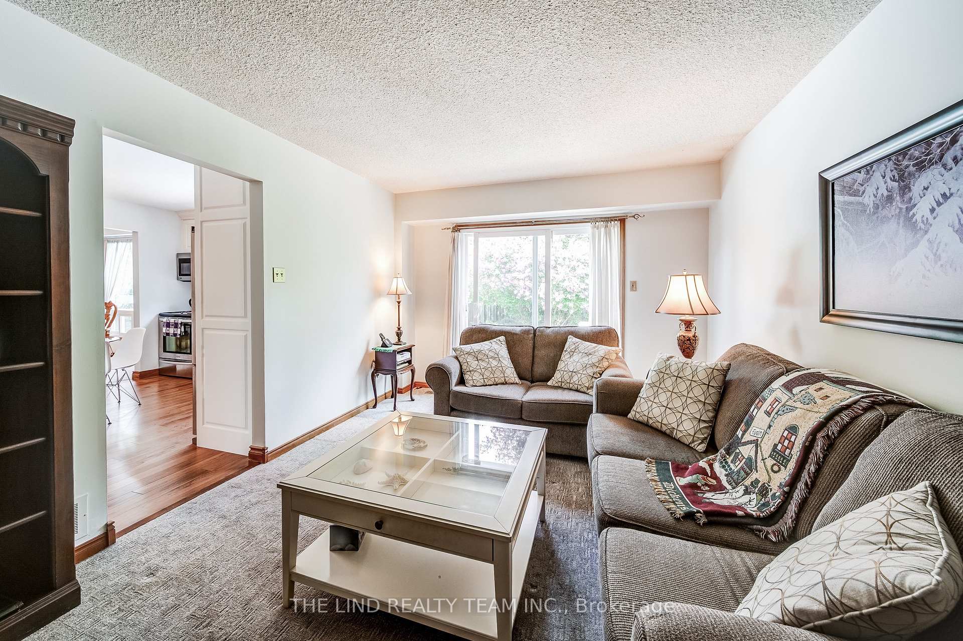 Photo 16 of 175 Walton Drive, Aurora, Aurora Village — HOMEH