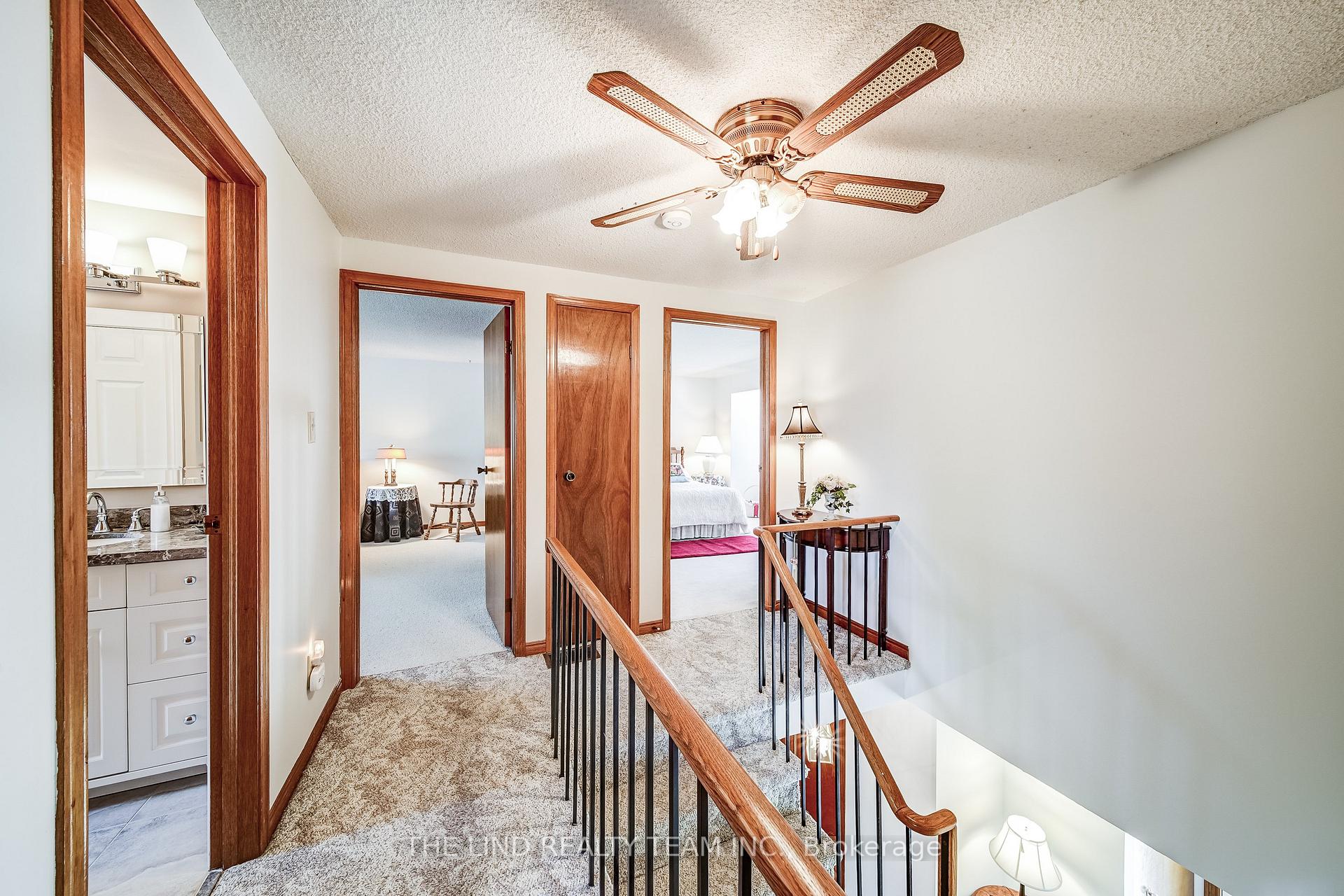 Photo 18 of 175 Walton Drive, Aurora, Aurora Village — HOMEH