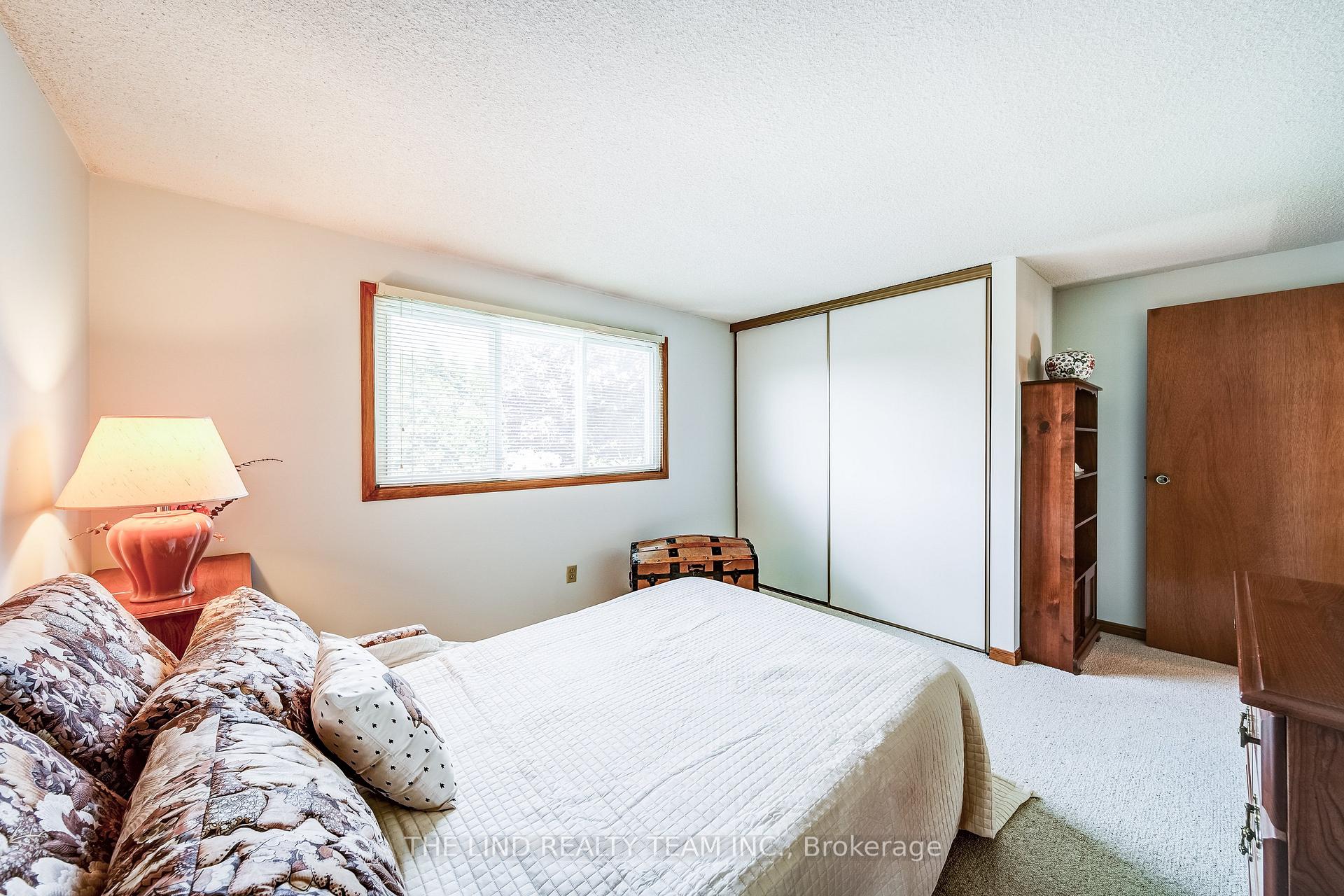 Photo 23 of 175 Walton Drive, Aurora, Aurora Village — HOMEH
