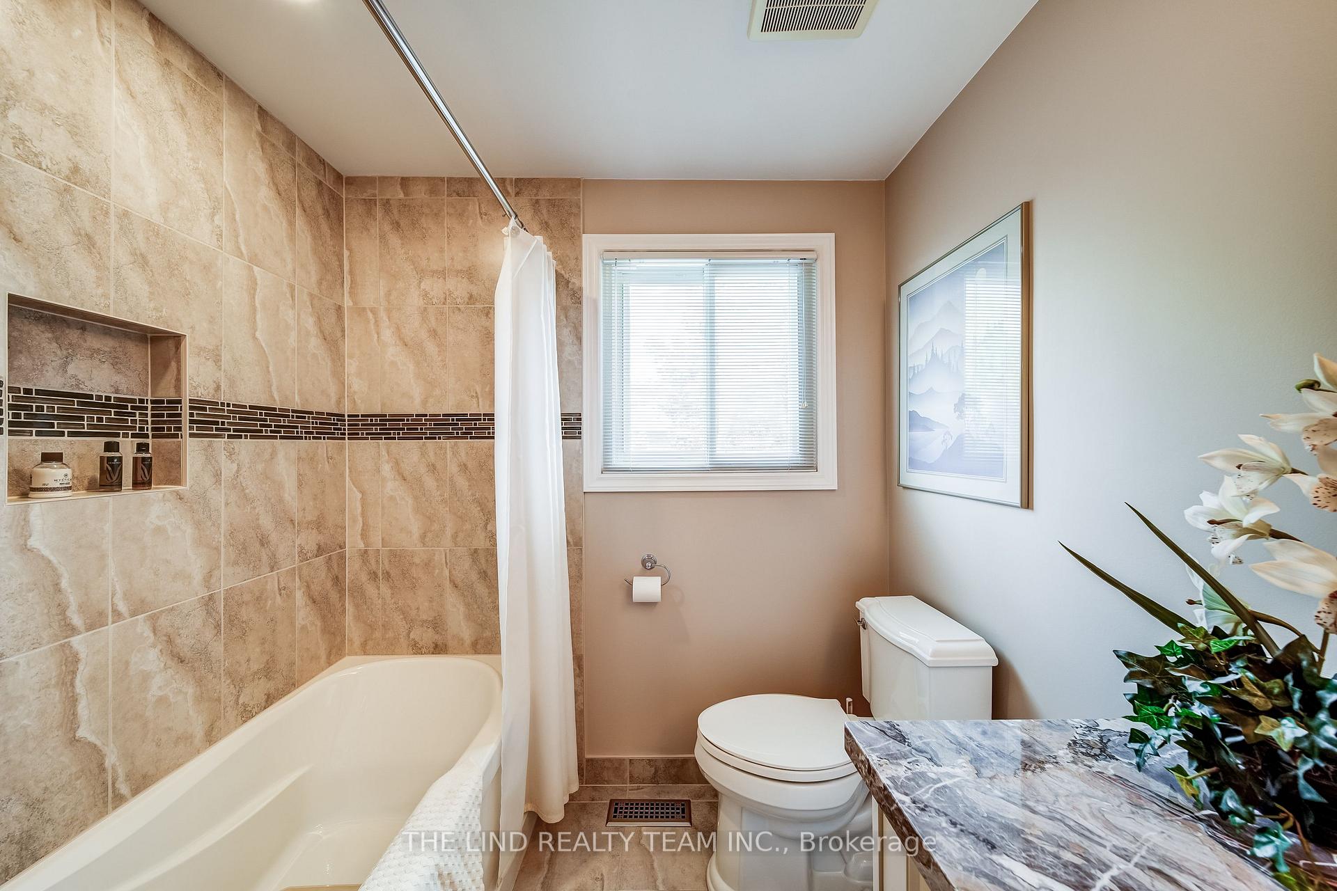 Photo 29 of 175 Walton Drive, Aurora, Aurora Village — HOMEH