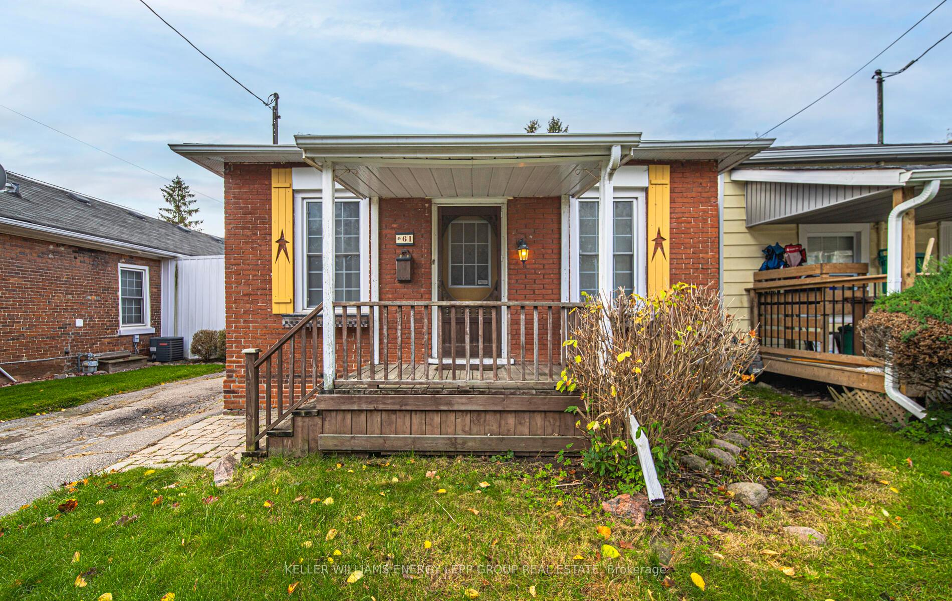 Photo 1 of 61 Wellington Street, Clarington, Bowmanville — HOMEH