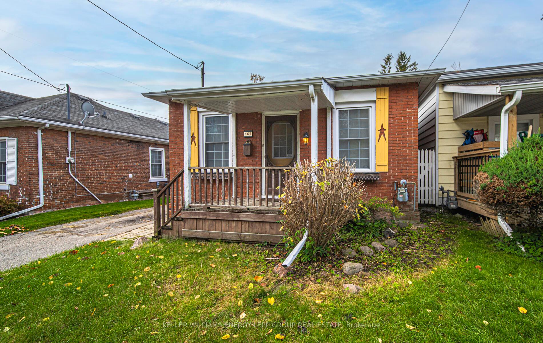 Photo 4 of 61 Wellington Street, Clarington, Bowmanville — HOMEH