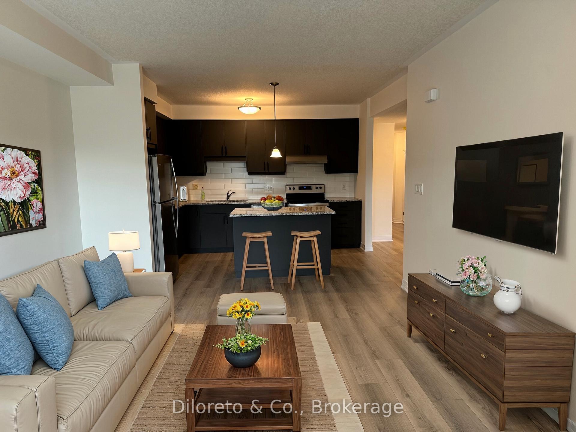 Photo 1 of Unit 45, 142 Foamflower Place, Waterloo, Columbia Forest/Clair Hills — HOMEH