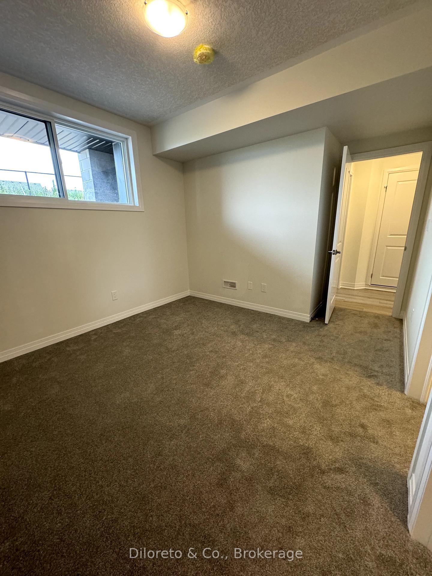 Photo 10 of Unit 45, 142 Foamflower Place, Waterloo, Columbia Forest/Clair Hills — HOMEH
