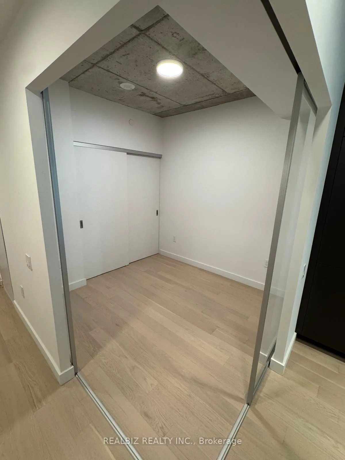 Photo 8 of Unit 310, 1720 Bayview Avenue, Toronto, Mount Pleasant East — HOMEH