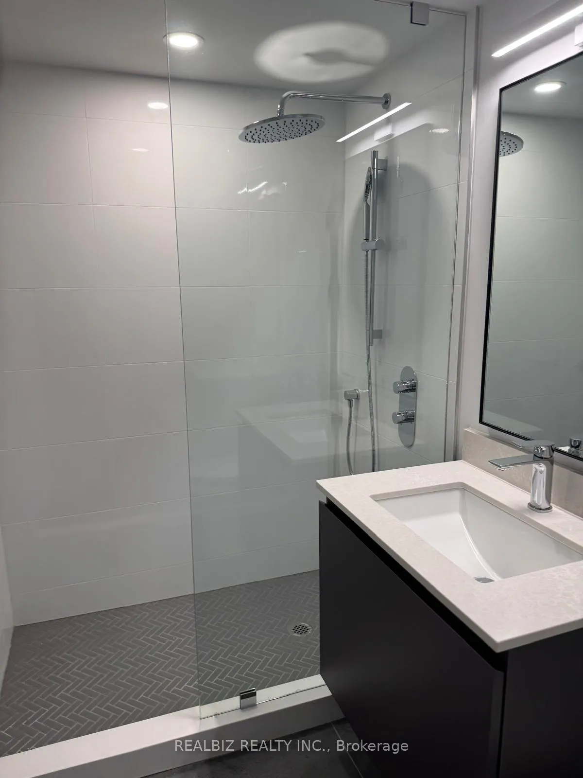 Photo 11 of Unit 310, 1720 Bayview Avenue, Toronto, Mount Pleasant East — HOMEH