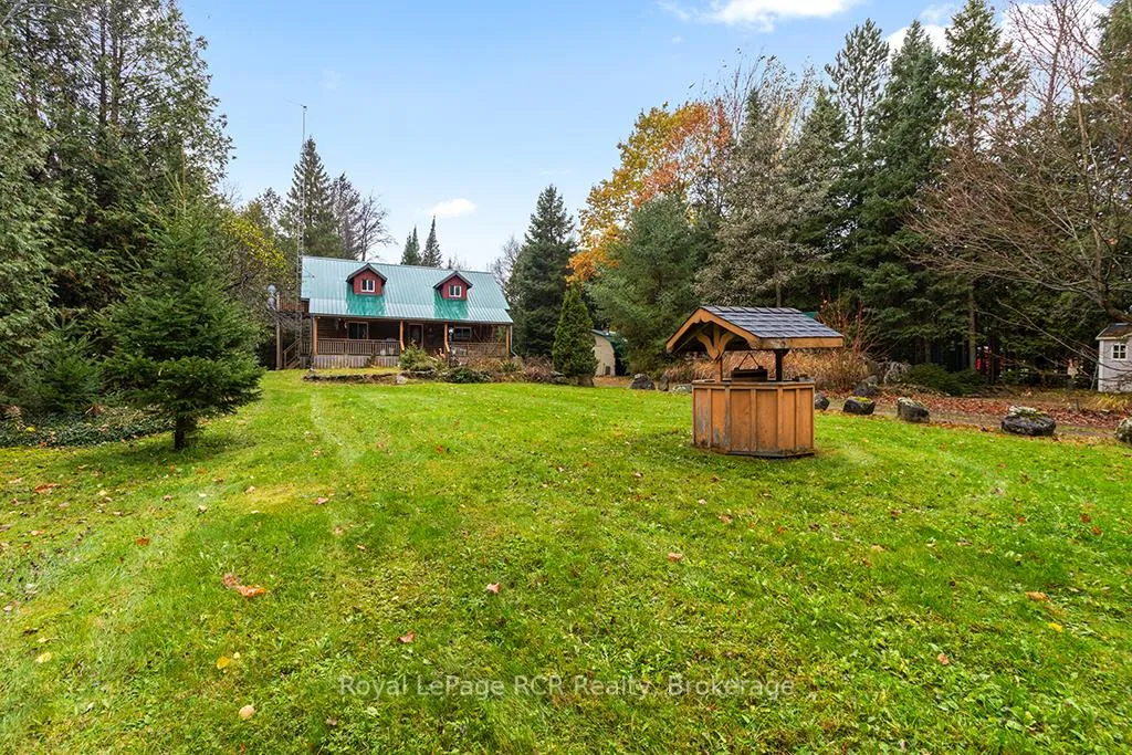 Photo 7 of 132 Crawford Road, Chatsworth — HOMEH