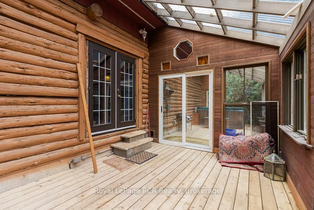Photo 25 of 132 Crawford Road, Chatsworth — HOMEH