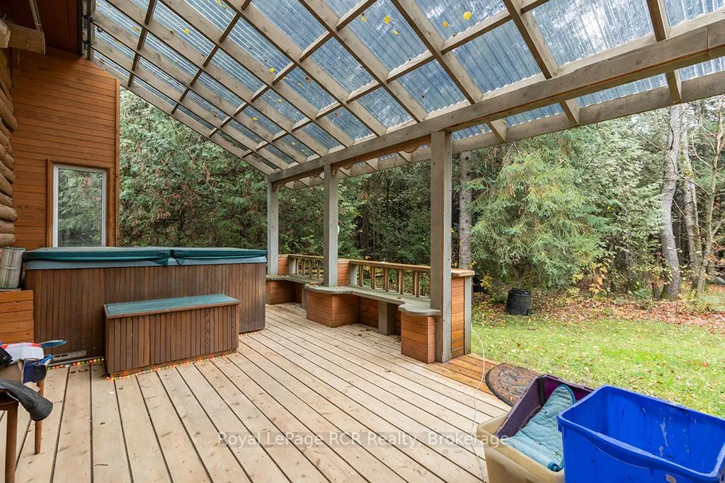 Photo 26 of 132 Crawford Road, Chatsworth — HOMEH